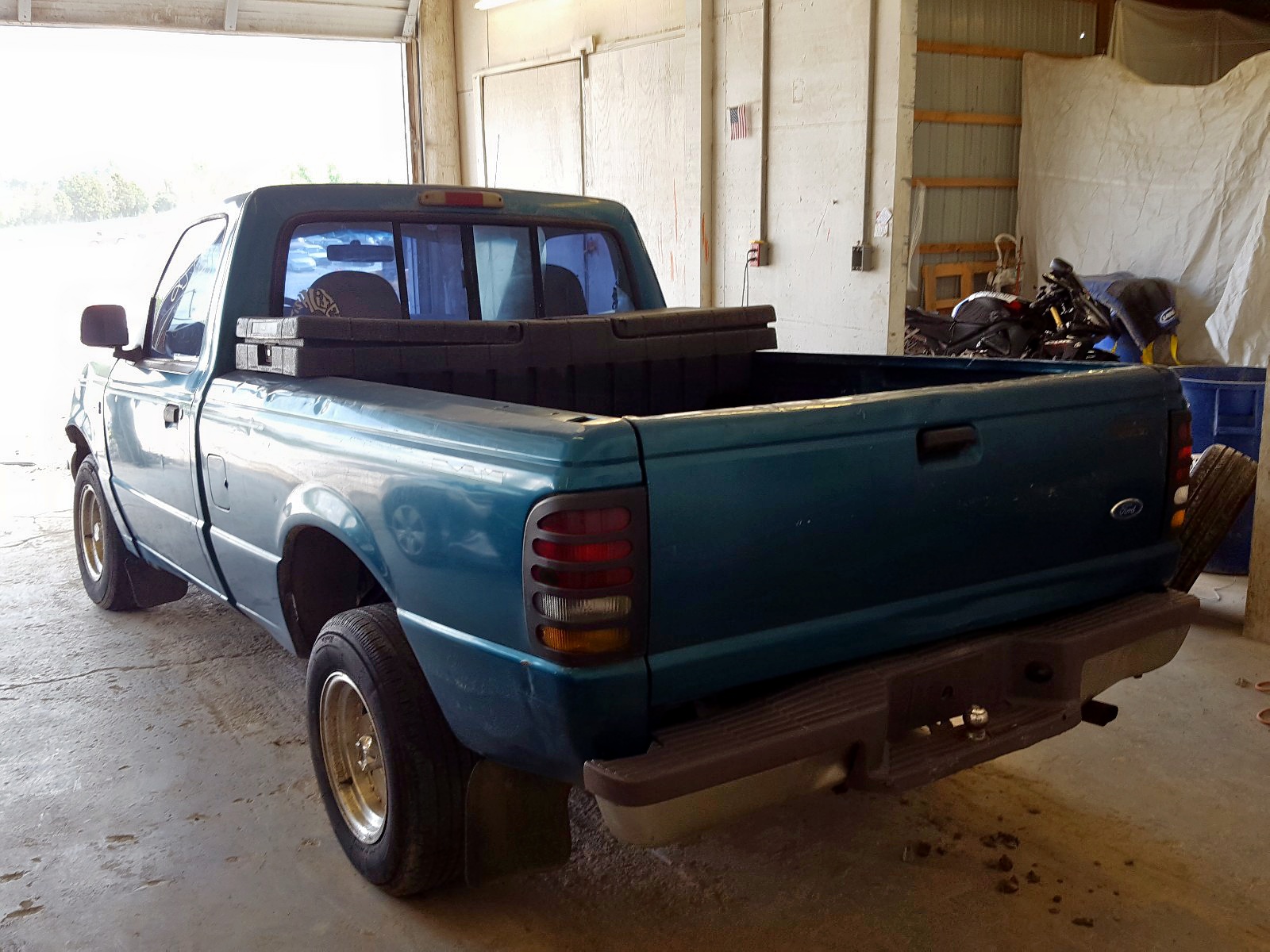 Фото 3 с аукциона – 1997 FORD RANGER с VIN 1FTCR10A8VUC65587