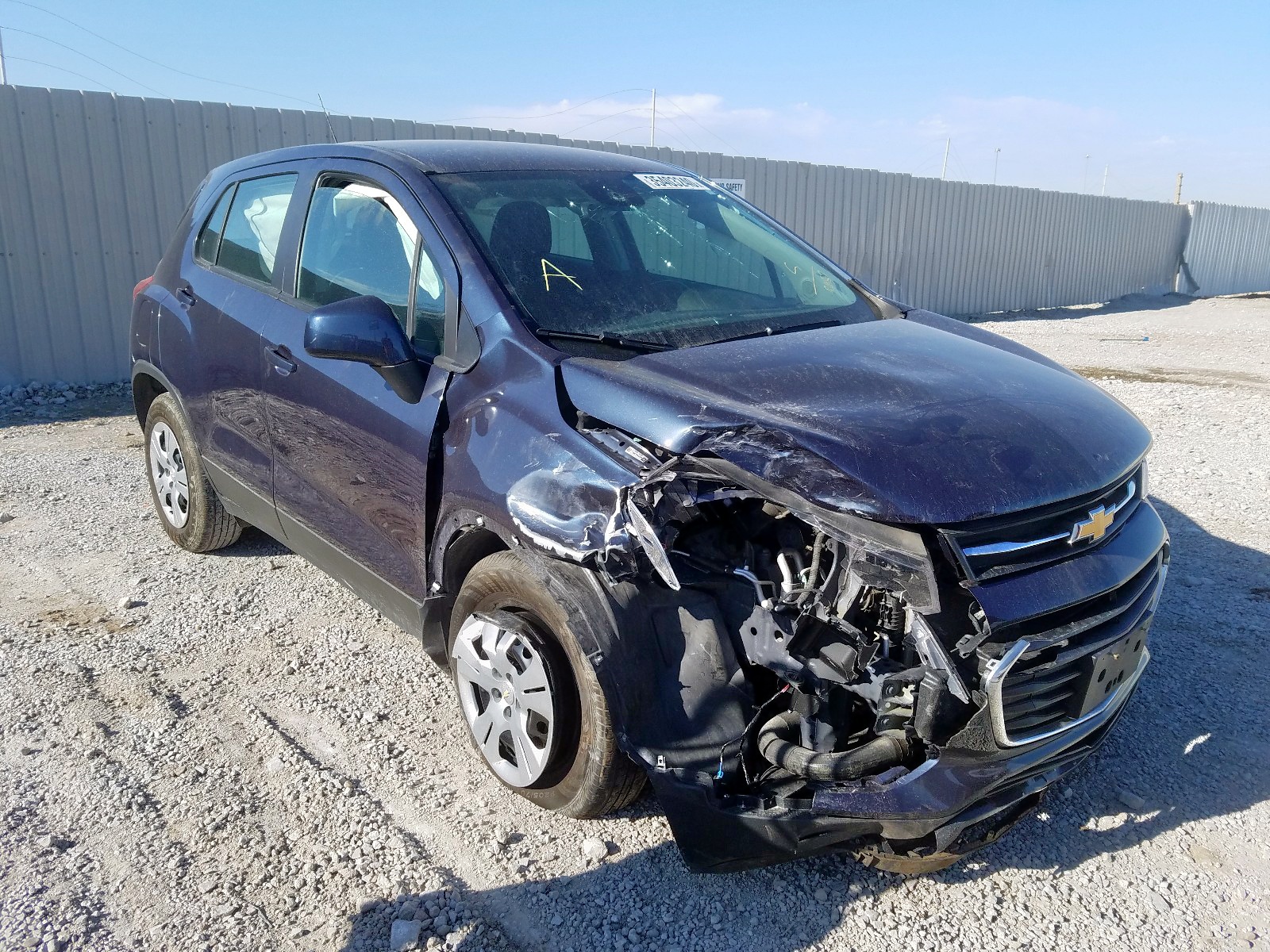 Photo 1 from auction – 2018 CHEVROLET TRAX LS with VIN 3GNCJKSB4JL399687