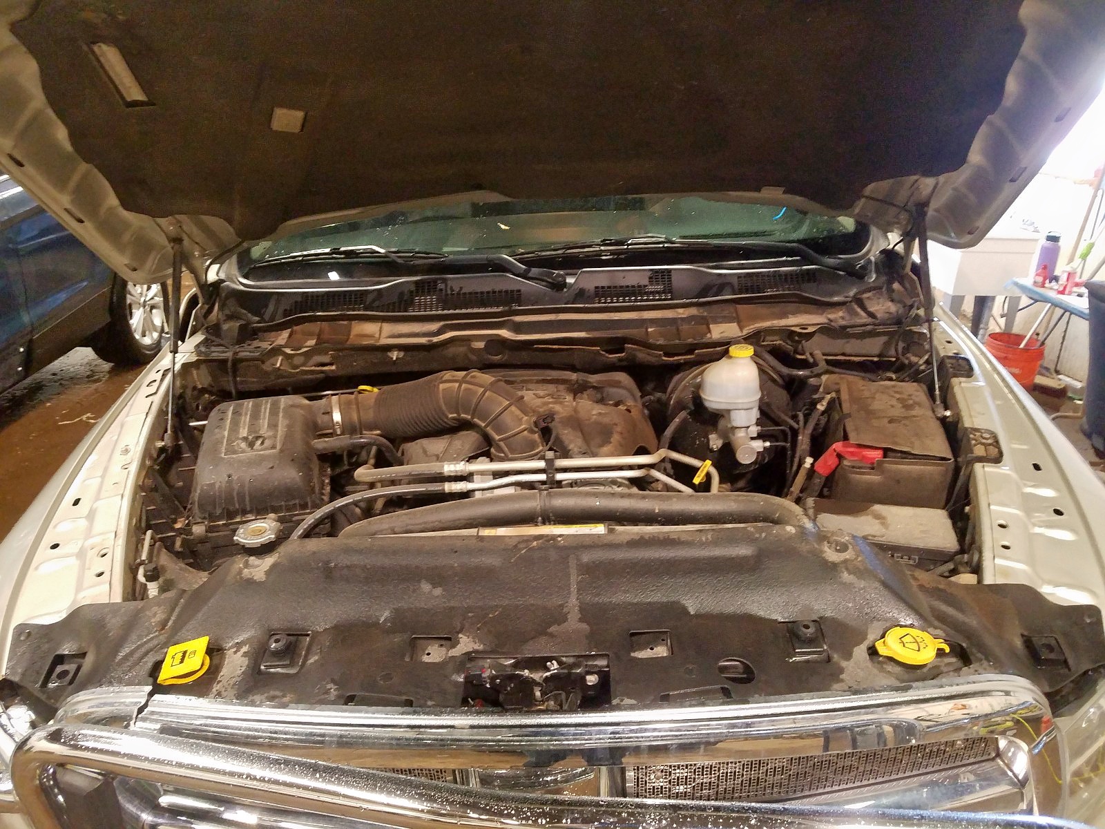 Zdjęcie 7 z aukcji – 2010 DODGE RAM 1500 z VIN 1D7RV1CT6AS228990
