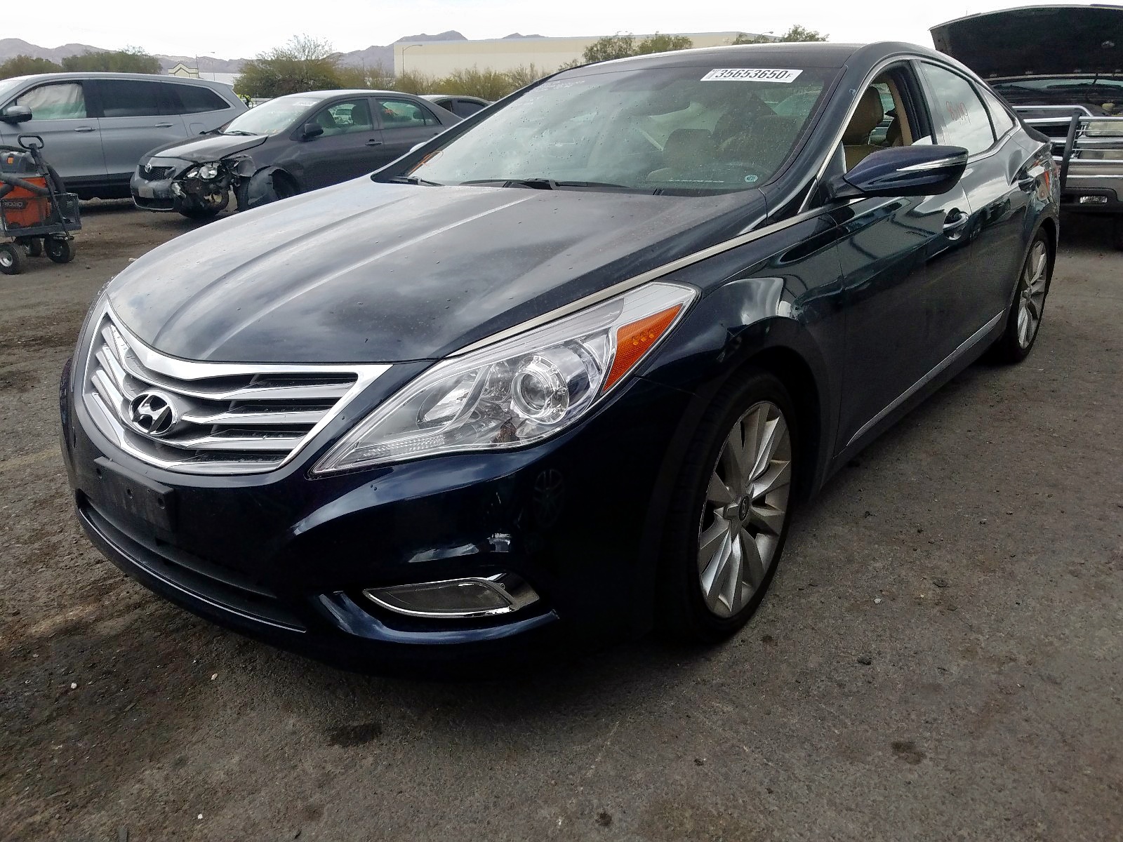 Photo 2 from auction – 2012 HYUNDAI AZERA GLS with VIN KMHFH4JG5CA123244