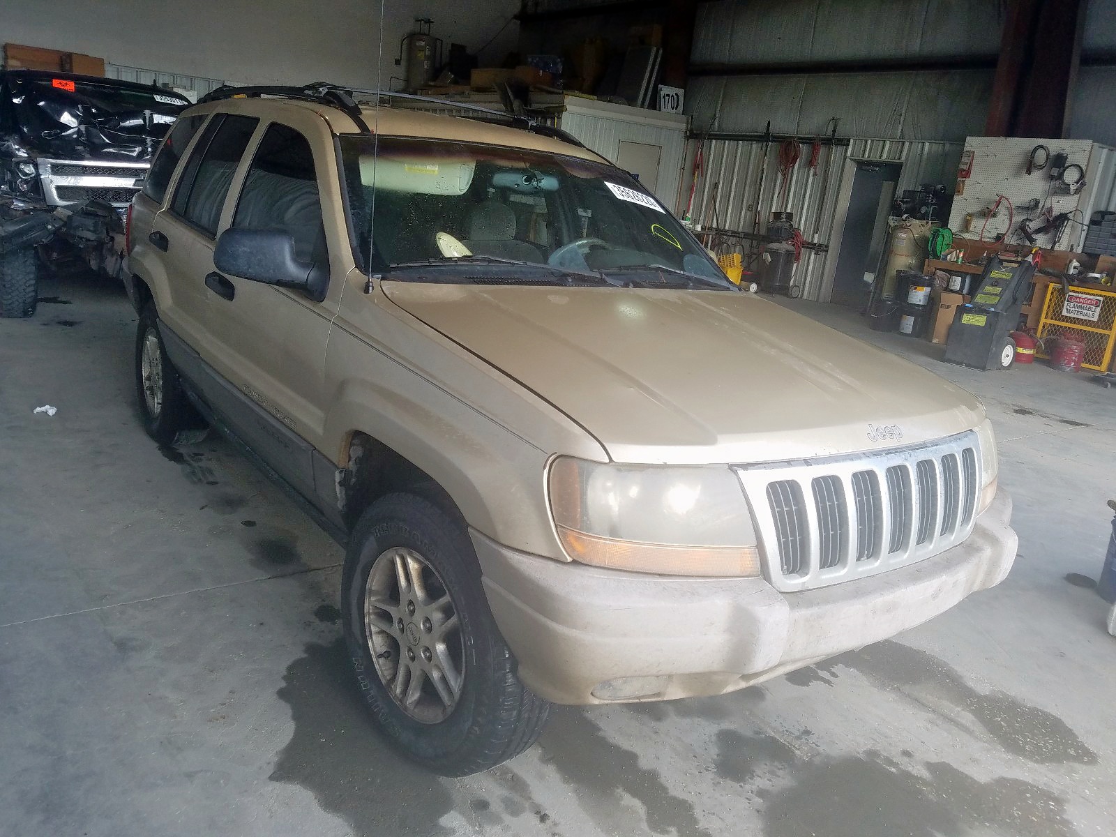 Photo 1 from auction – 2000 JEEP GRAND CHER with VIN 1J4GW48S8YC126685