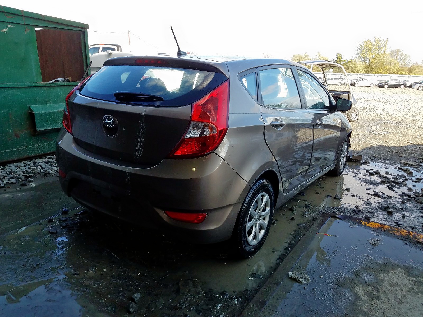 Photo 4 from auction – 2013 HYUNDAI ACCENT GLS with VIN KMHCT5AE8DU106699