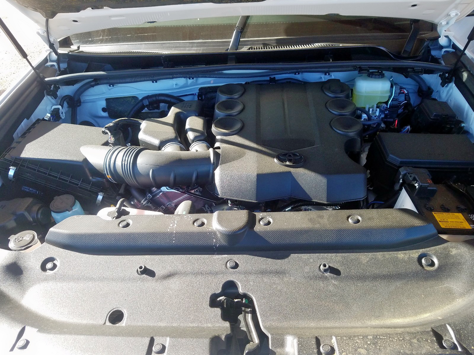 Photo 7 from auction – 2020 TOYOTA 4RUNNER SR with VIN JTEBU5JR5L5769684