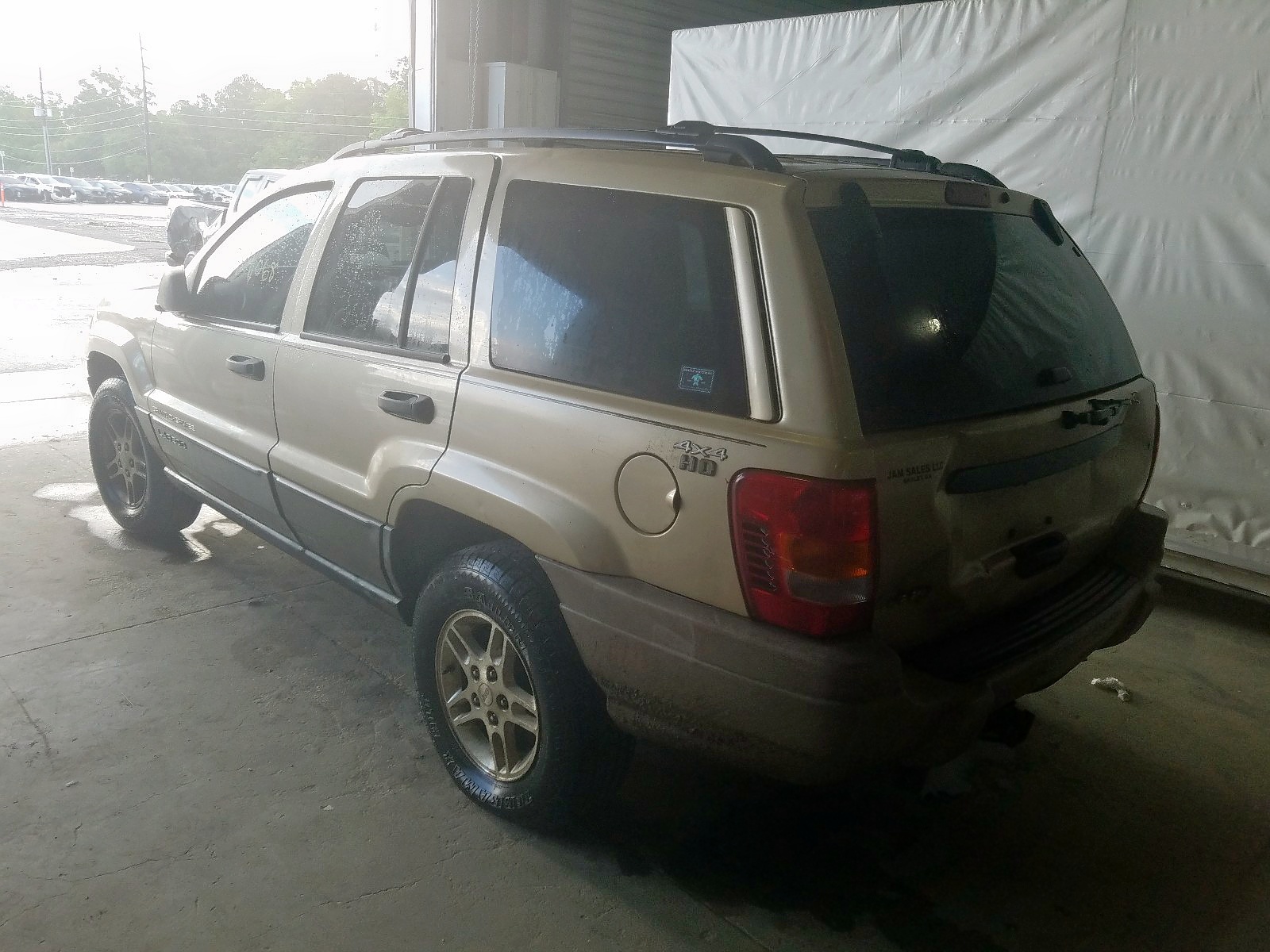 Photo 3 from auction – 2000 JEEP GRAND CHER with VIN 1J4GW48S8YC126685