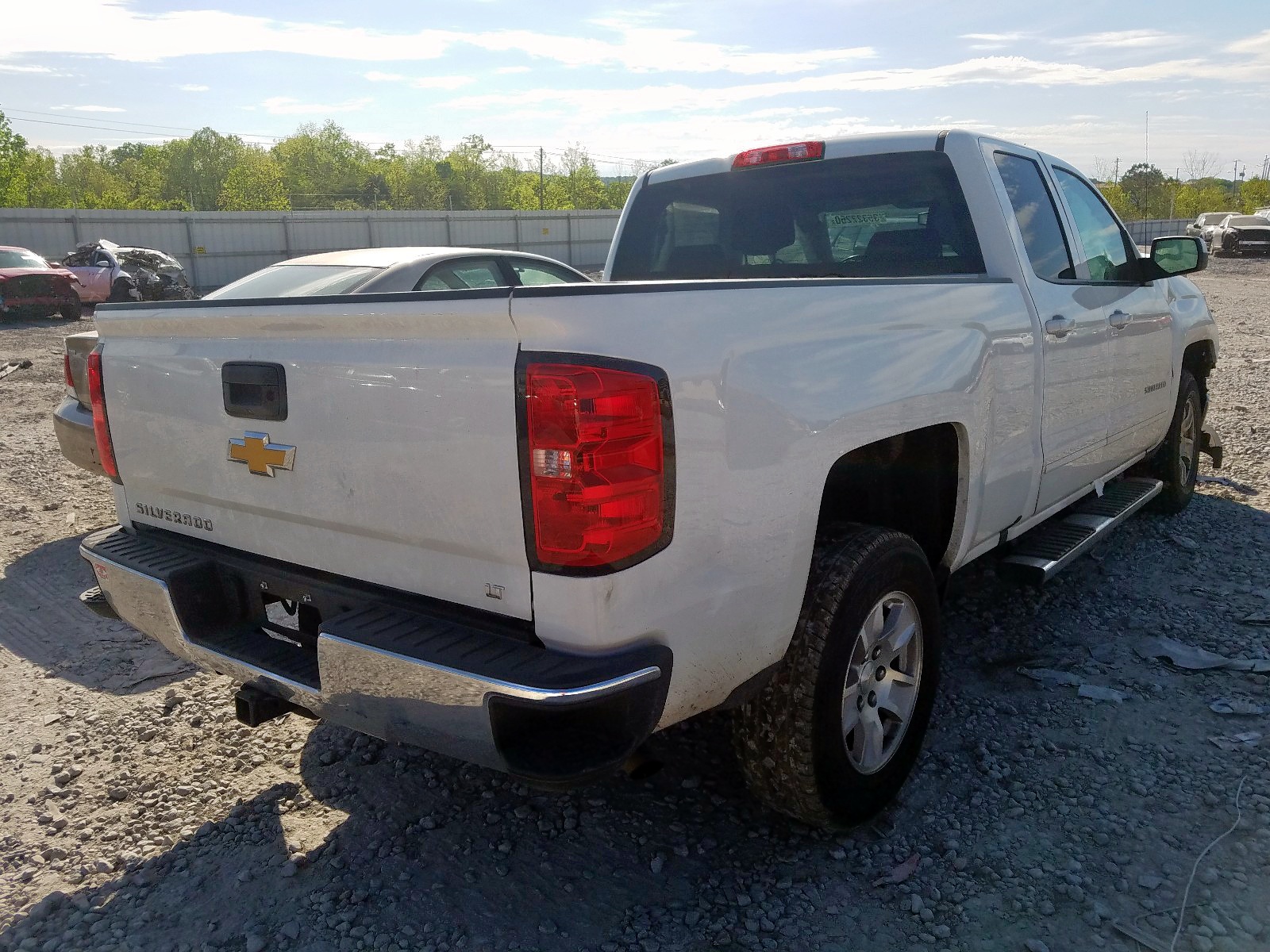 Photo 4 from auction – 2018 CHEVROLET SILVERADO with VIN 1GCRCREC4JZ272540