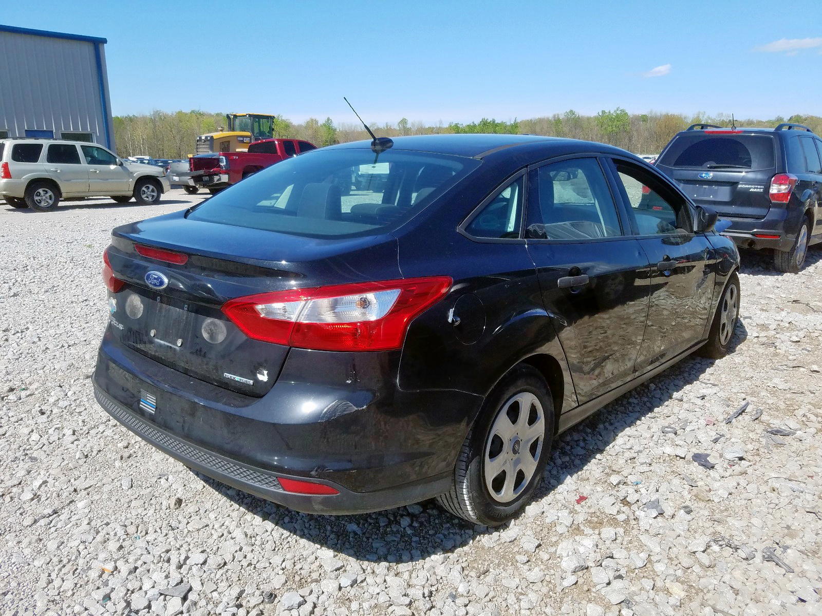 Photo 4 from auction – 2014 FORD FOCUS S with VIN 1FADP3E21EL419611