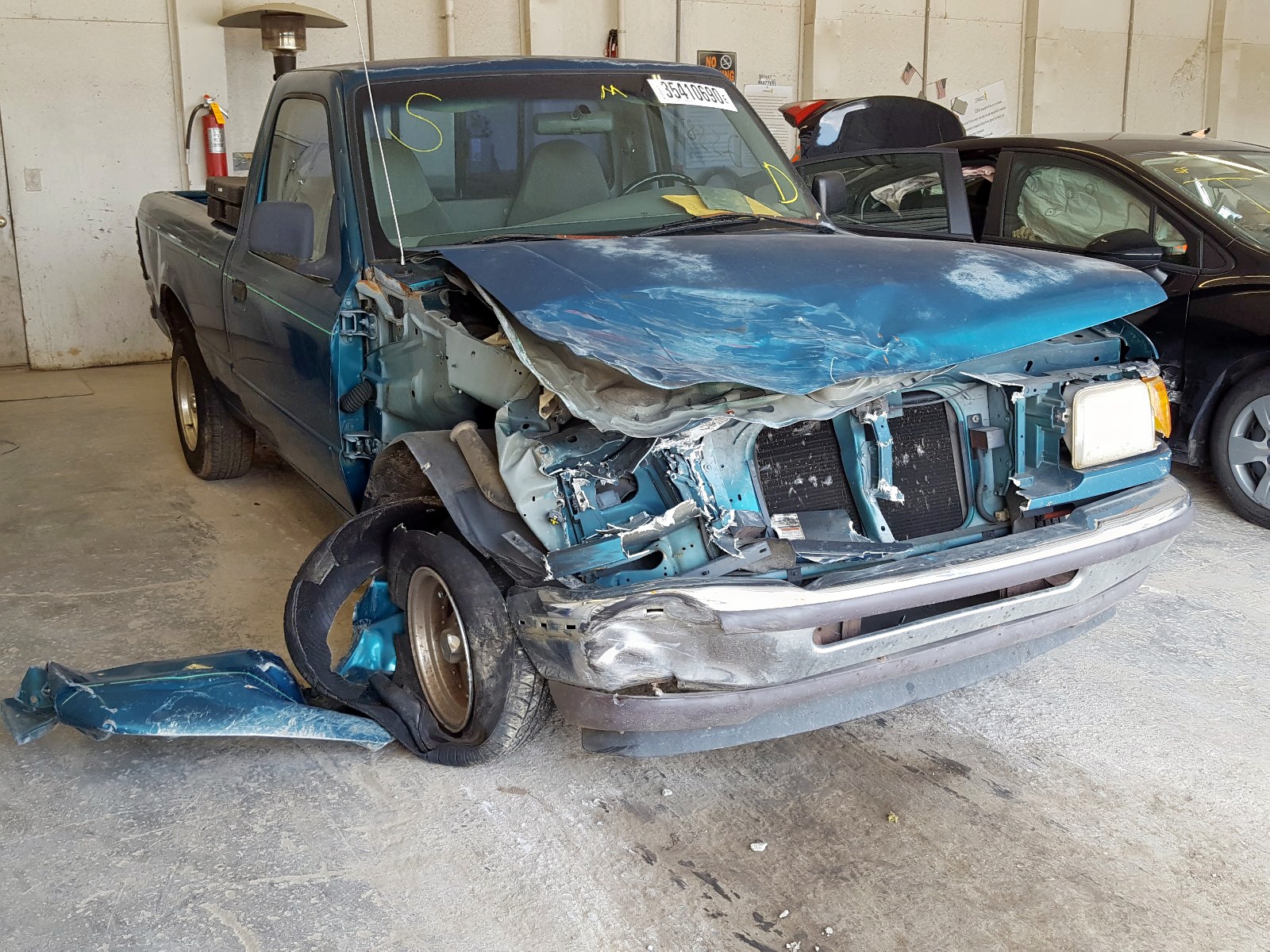 FORD RANGER 1997 с VIN 1FTCR10A8VUC65587 - Фото с аукциона