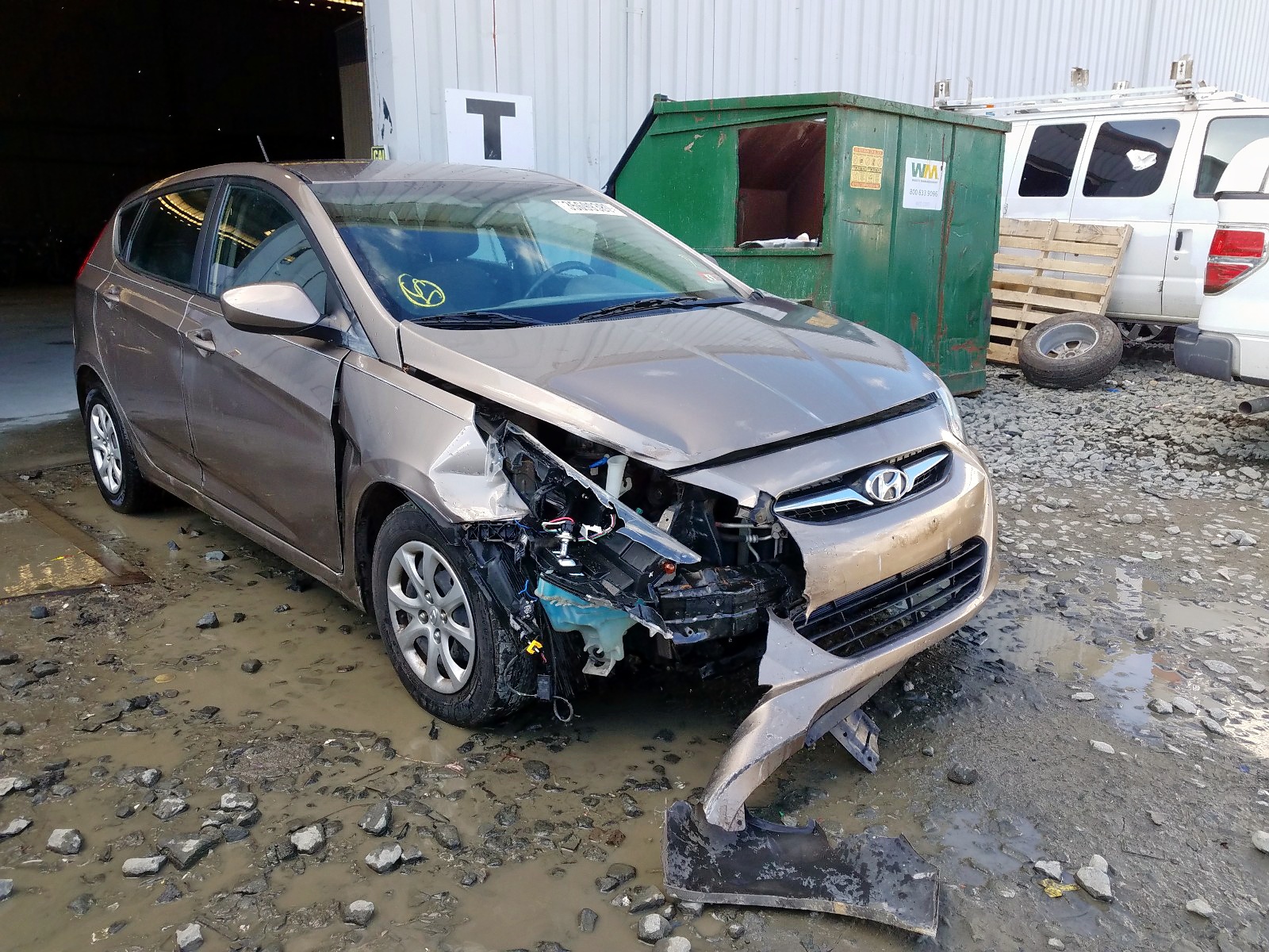 HYUNDAI ACCENT GLS 2013 with VIN KMHCT5AE8DU106699 - Photo from auction