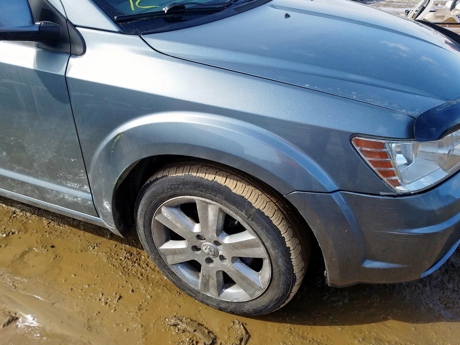 Photo 9 from auction – 2010 DODGE JOURNEY R/ with VIN 3D4PH6FV1AT189827