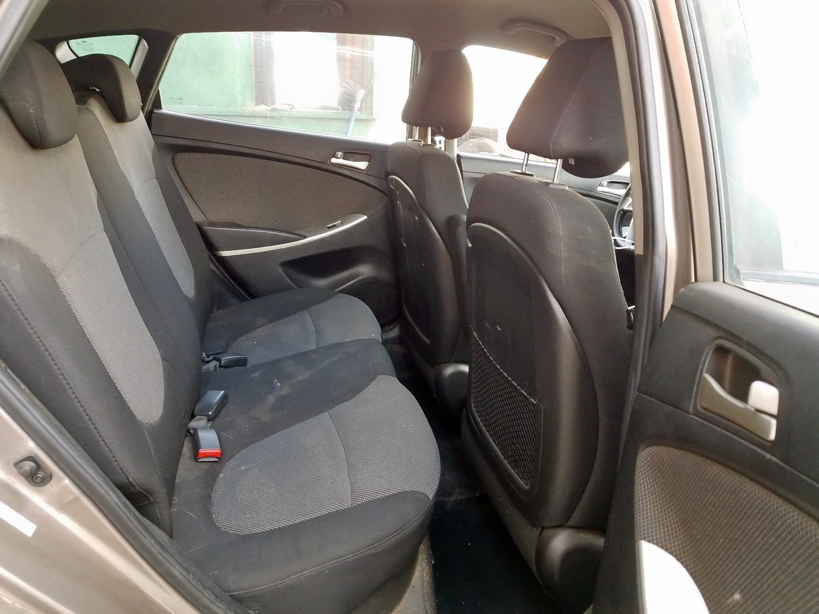 Photo 6 from auction – 2013 HYUNDAI ACCENT GLS with VIN KMHCT5AE8DU106699