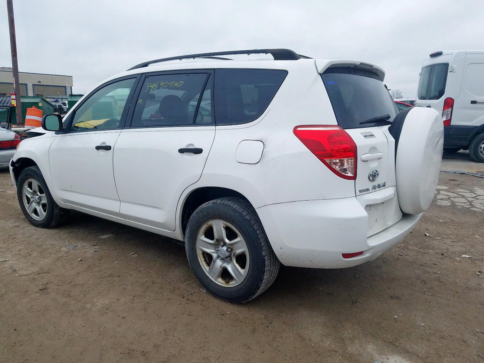 Photo 3 from auction – 2007 TOYOTA RAV4 with VIN JTMZD33V976033204