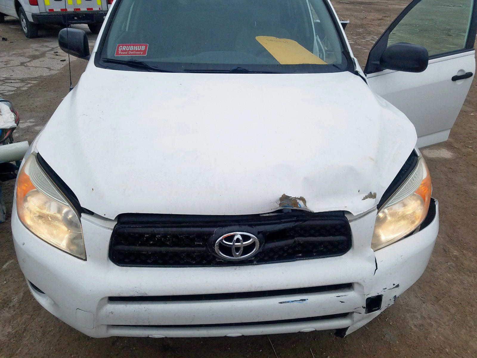Photo 7 from auction – 2007 TOYOTA RAV4 with VIN JTMZD33V976033204