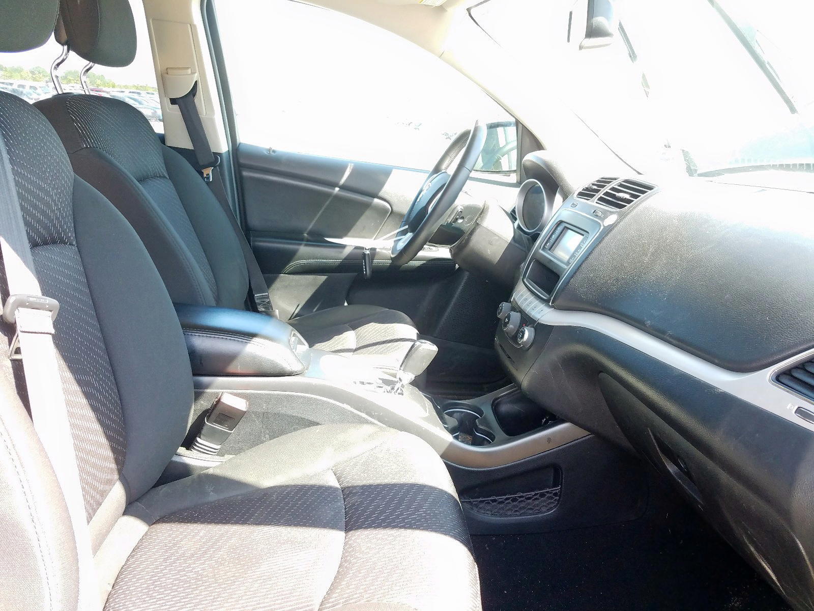 Photo 5 from auction – 2014 DODGE JOURNEY SE with VIN 3C4PDCAB3ET314918