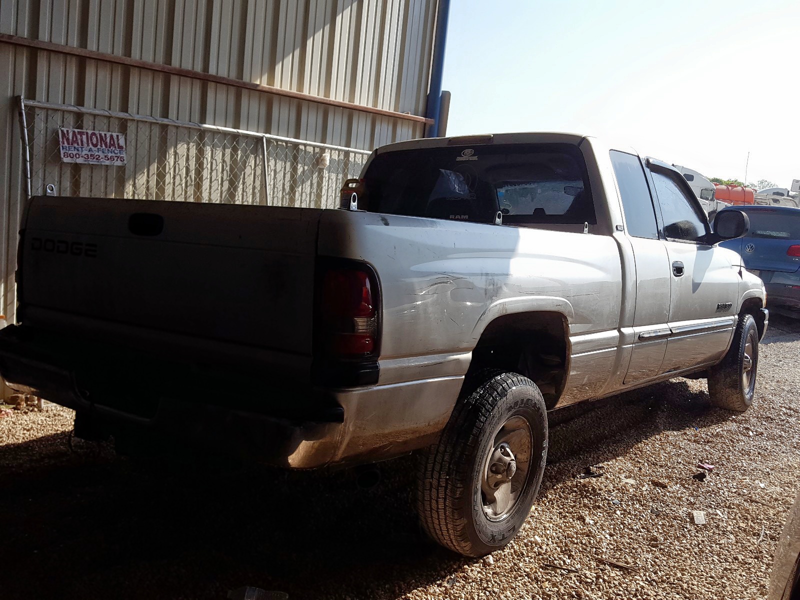 Фото 4 с аукциона – 2001 DODGE RAM 1500 с VIN 3B7HC13Y71G723925