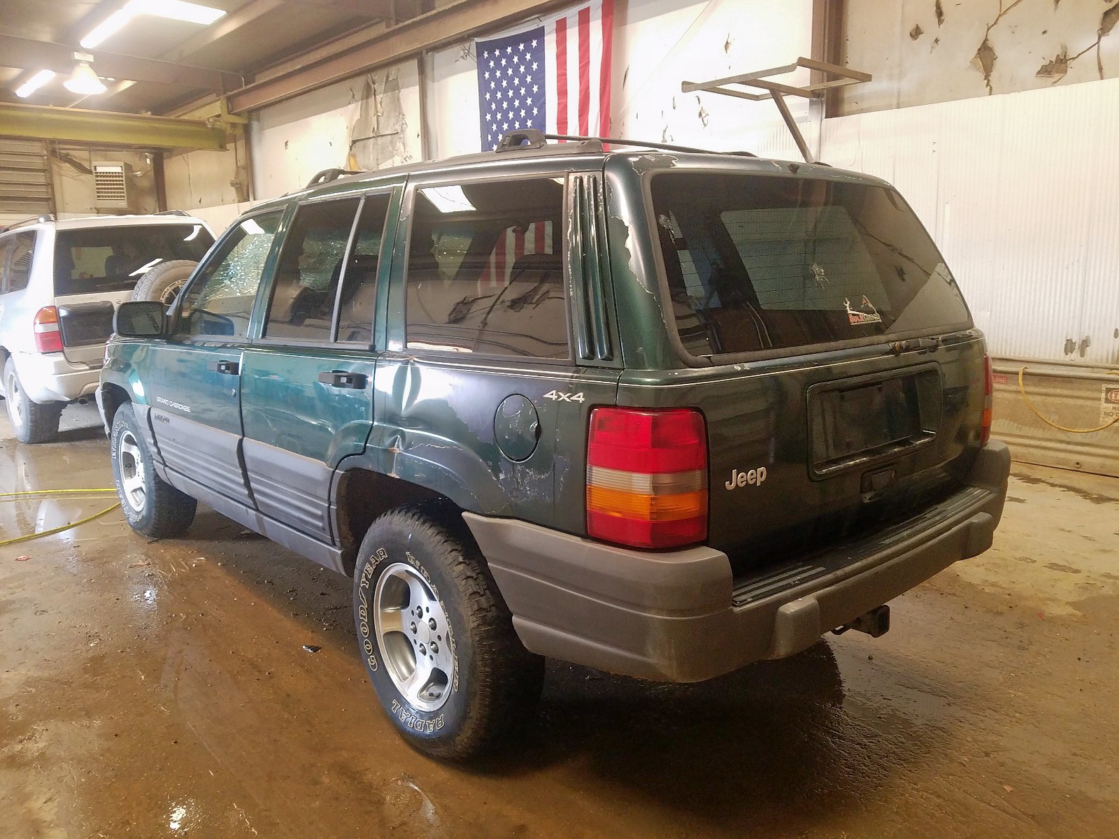 Photo 3 from auction – 1996 JEEP GRAND CHER with VIN 1J4GZ58SXTC281633