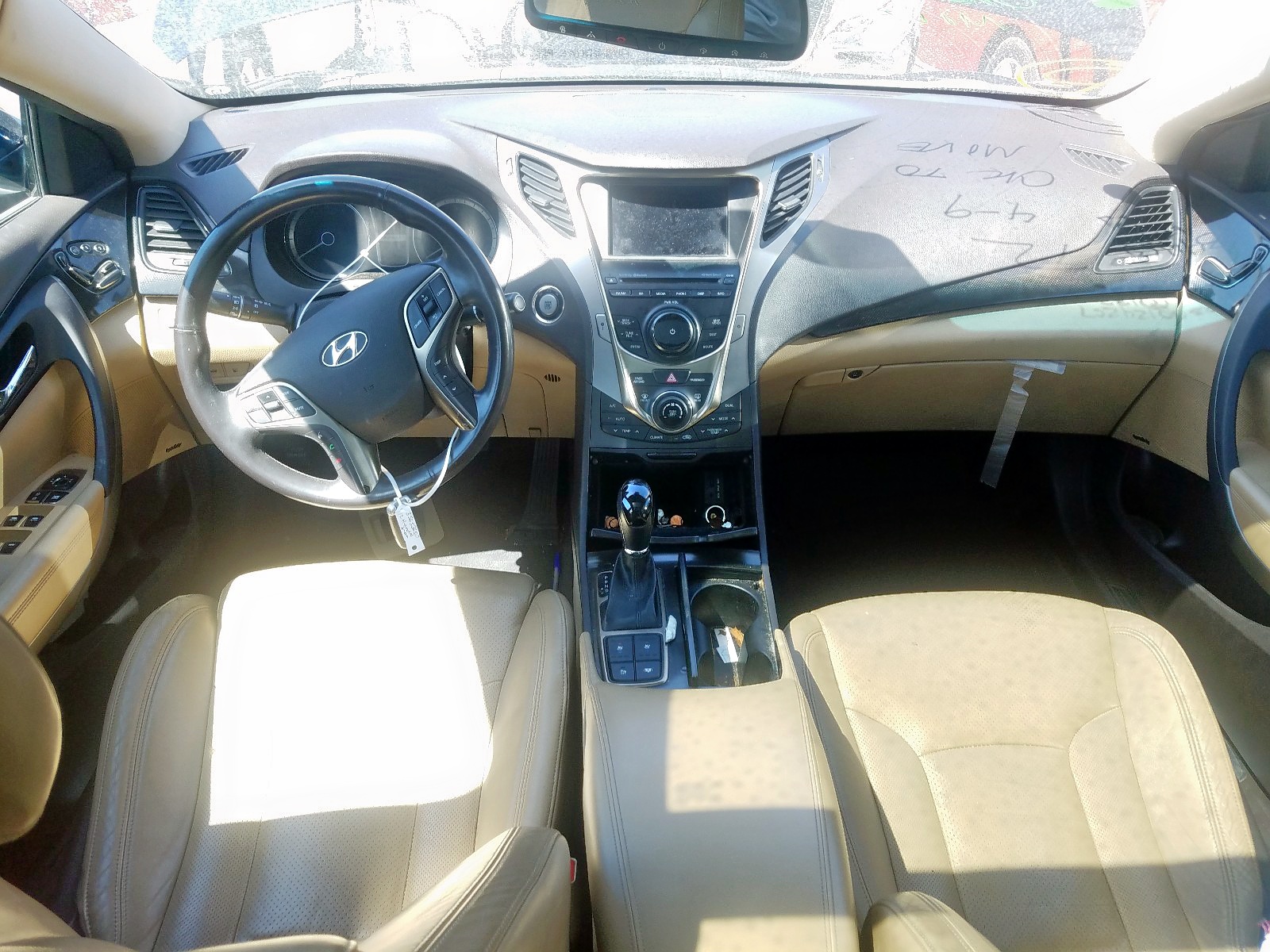Photo 9 from auction – 2012 HYUNDAI AZERA GLS with VIN KMHFH4JG5CA123244