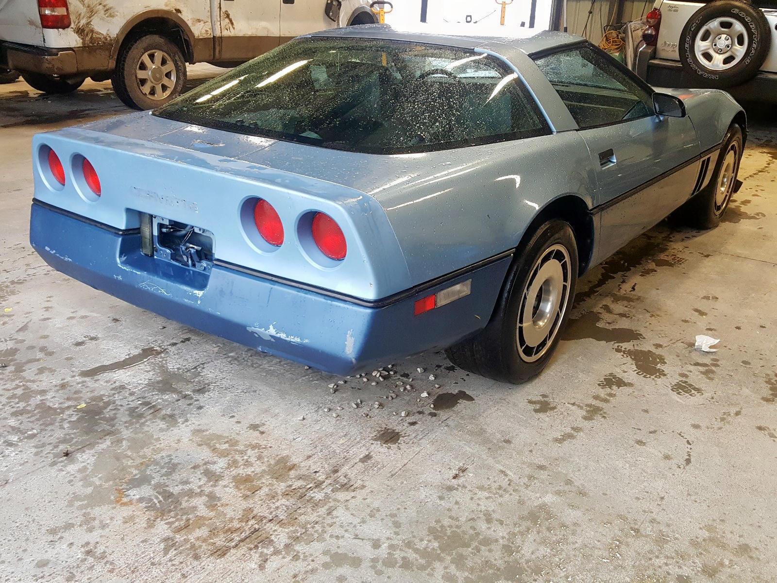 Photo 4 from auction – 1984 CHEVROLET CORVETTE with VIN 1G1AY0785E5101448
