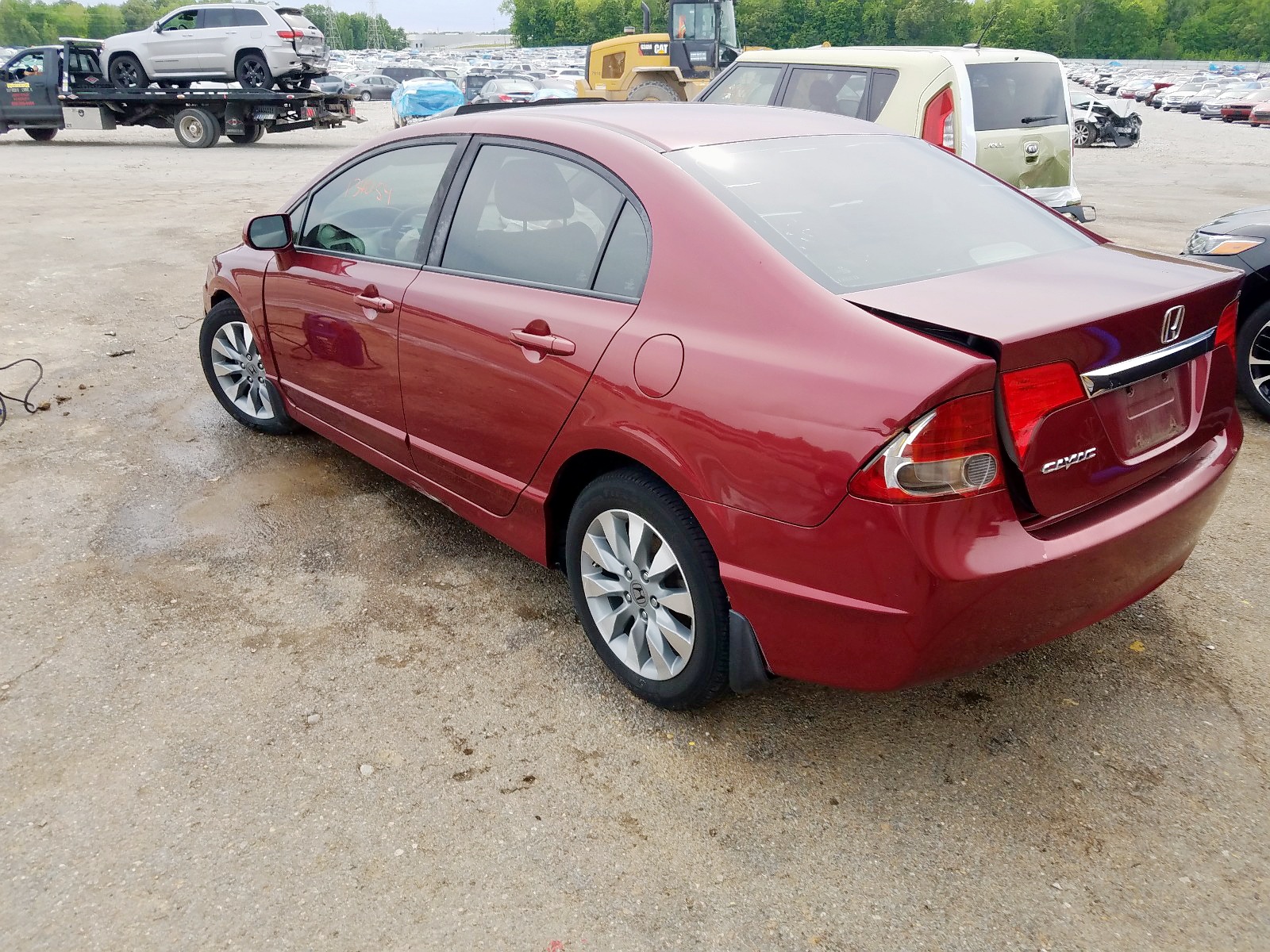 Фото 3 с аукциона – 2010 HONDA CIVIC EX с VIN 19XFA1F84AE030458