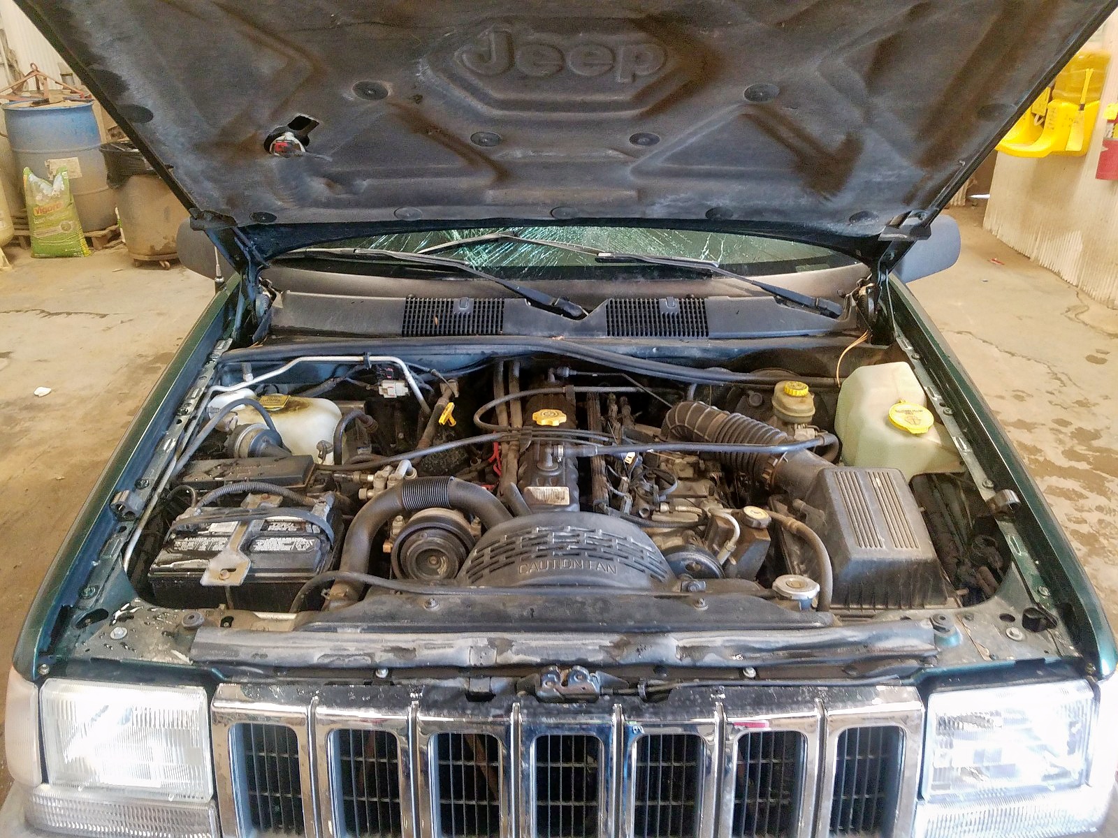 Photo 7 from auction – 1996 JEEP GRAND CHER with VIN 1J4GZ58SXTC281633