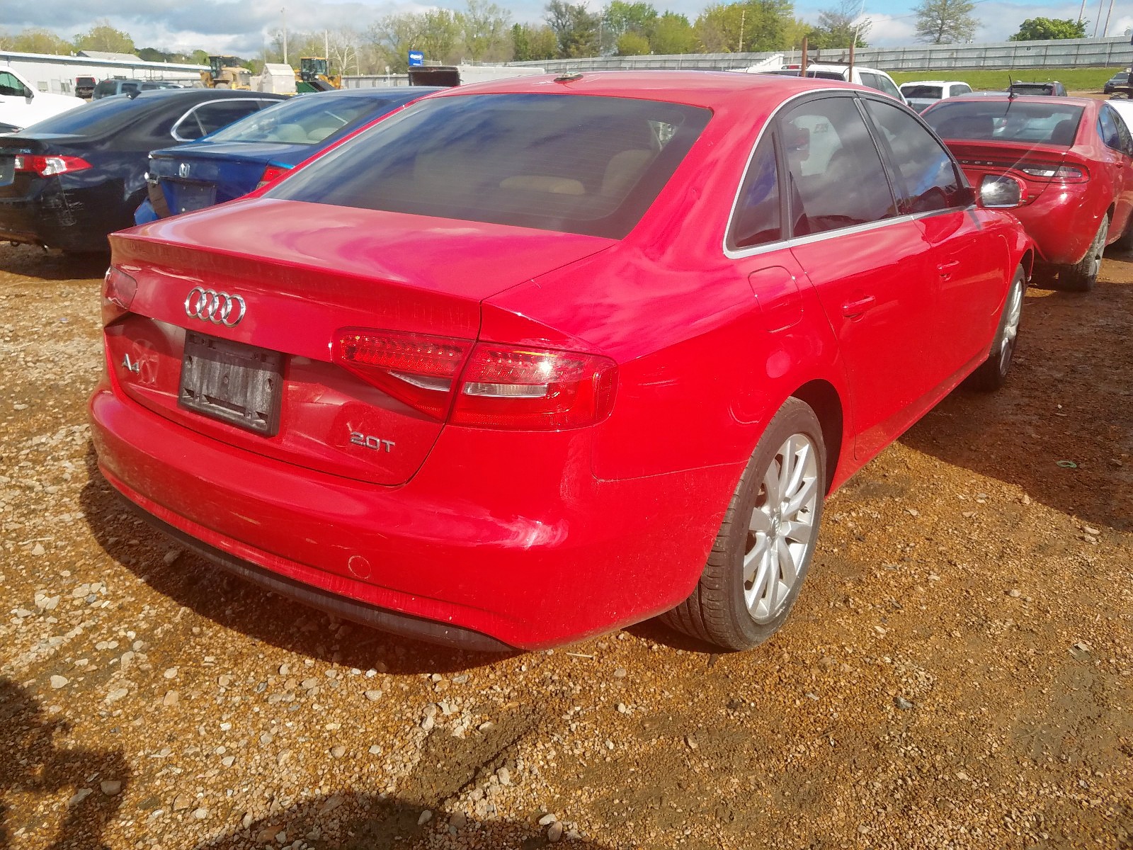 Фото 4 с аукциона – 2013 AUDI A4 PREMIUM с VIN WAUAFAFL7DN030015