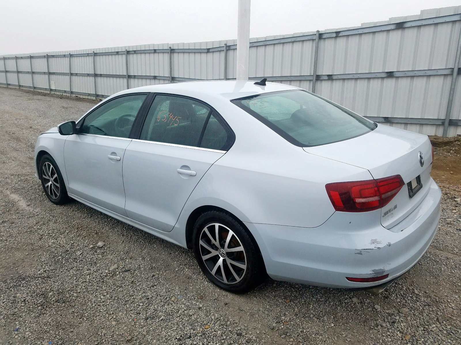 Photo 3 from auction – 2017 VOLKSWAGEN JETTA SE with VIN 3VWDB7AJ6HM363632