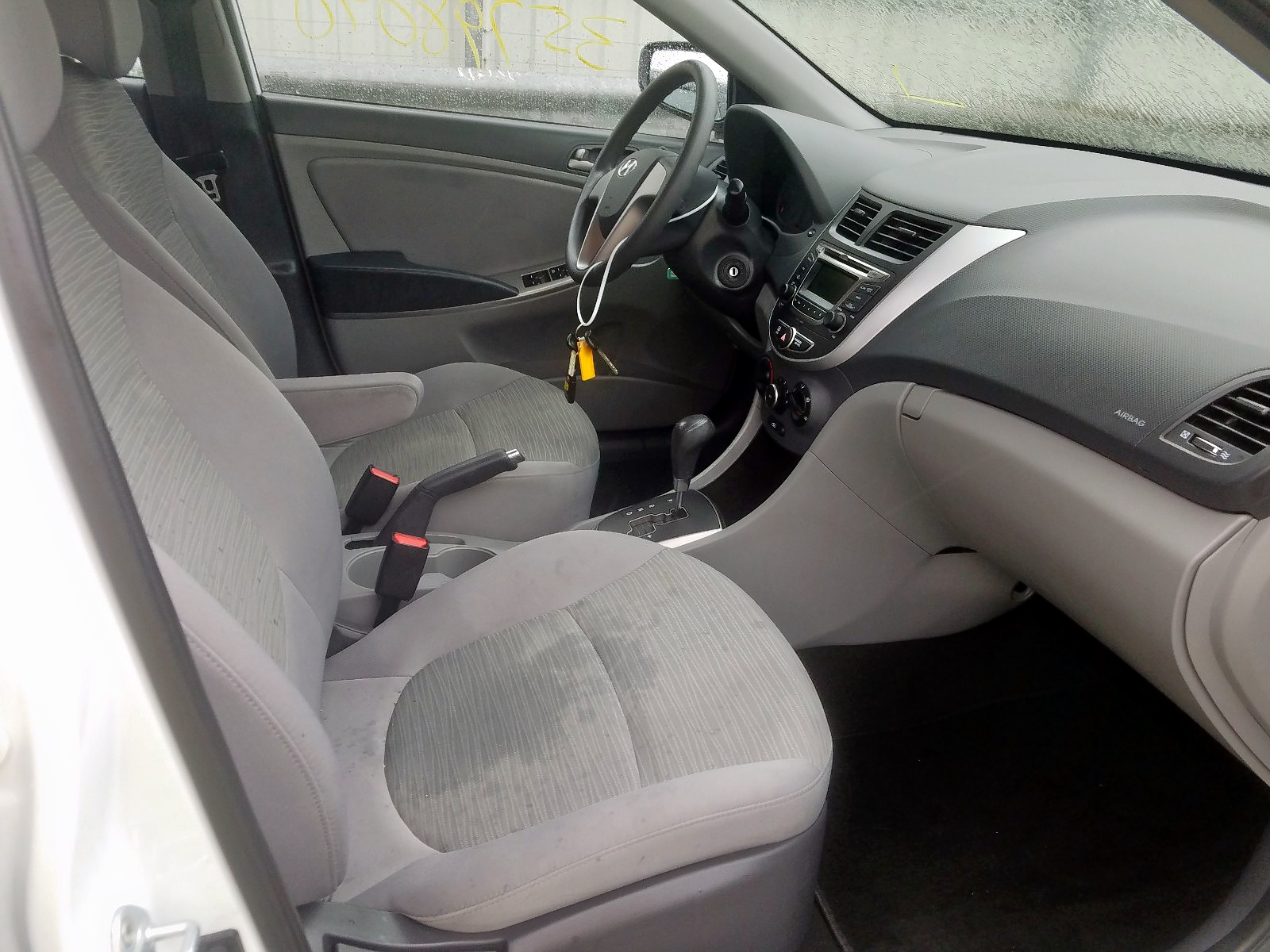 Photo 5 from auction – 2017 HYUNDAI ACCENT SE with VIN KMHCT4AE4HU314546