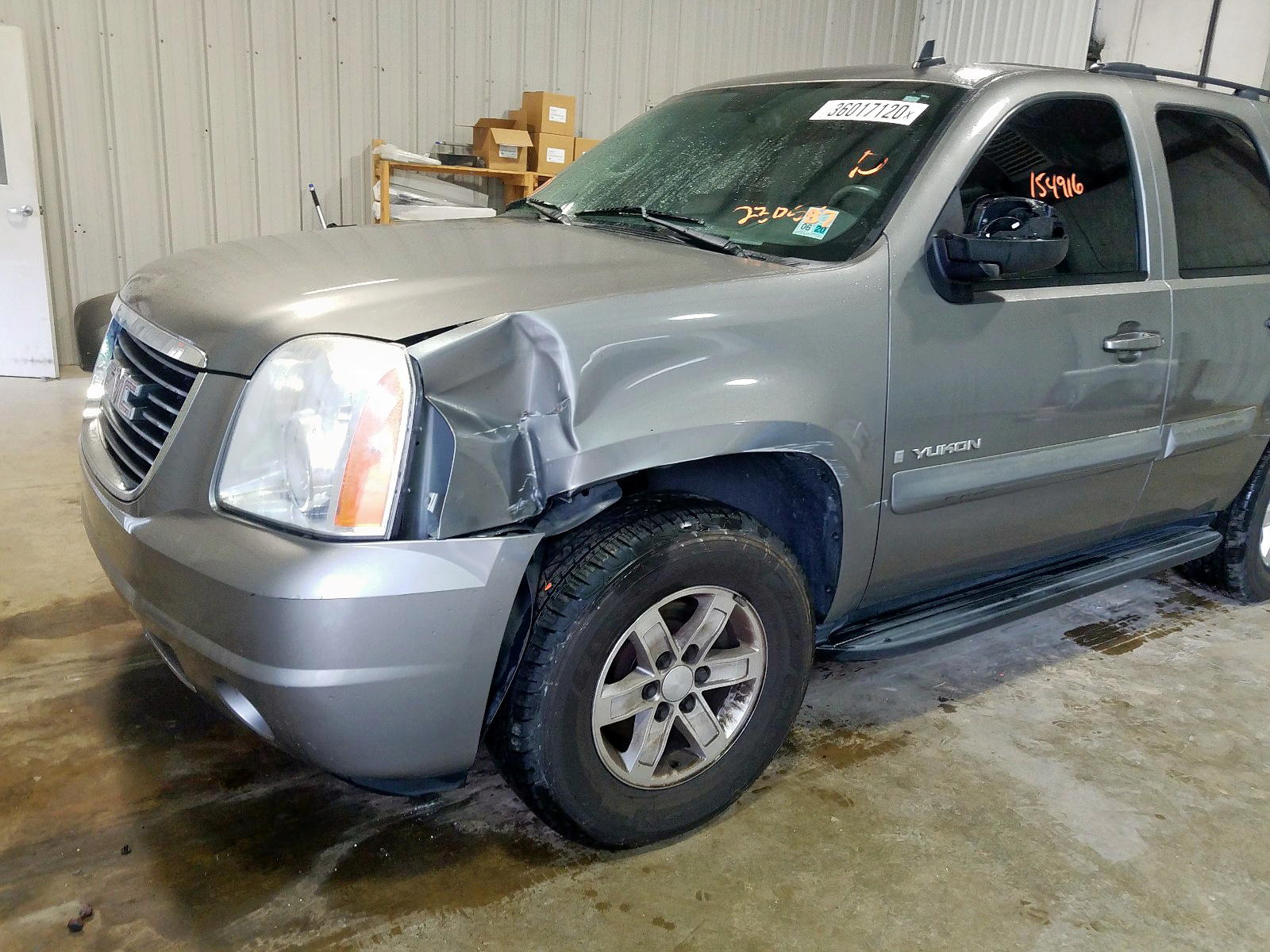 Photo 9 from auction – 2008 GMC YUKON with VIN 1GKFC13J18R230587