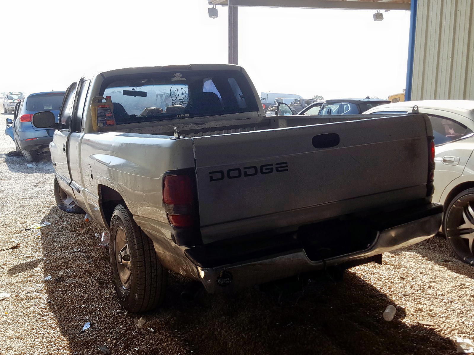 Photo 3 from auction – 2001 DODGE RAM 1500 with VIN 3B7HC13Y71G723925