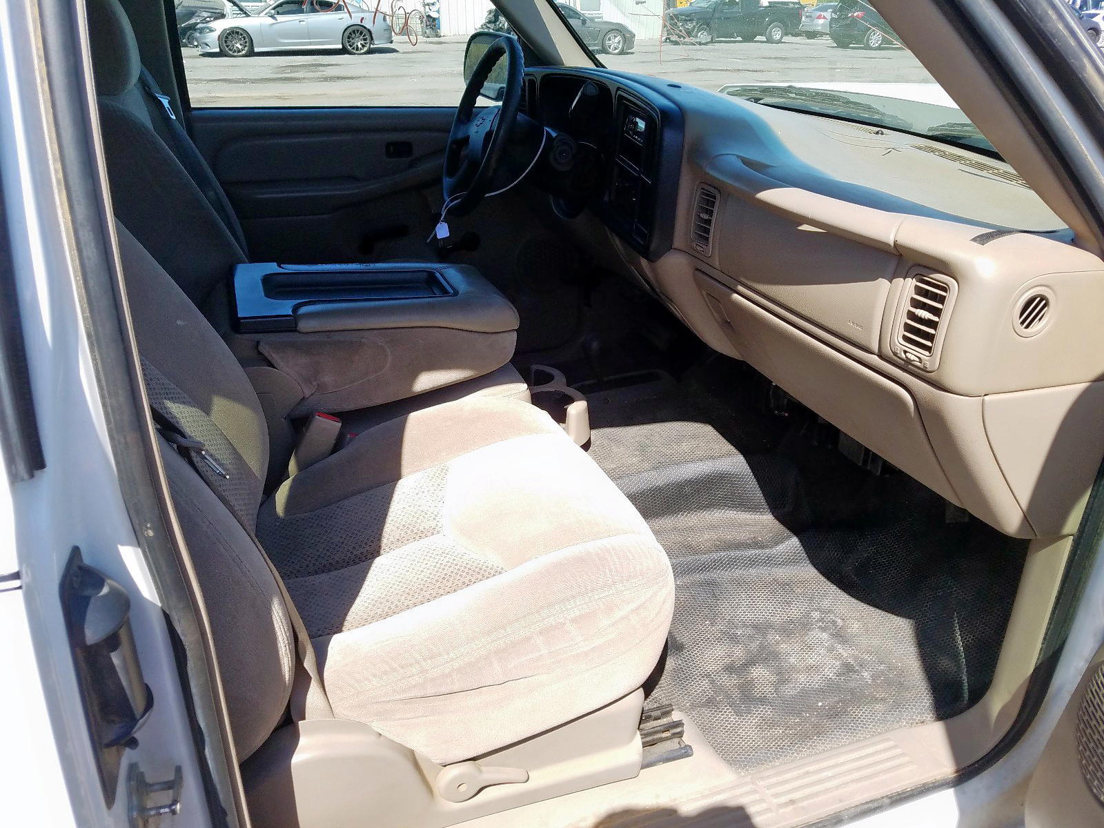 Photo 5 from auction – 2007 CHEVROLET SILVERADO with VIN 1GCHK29D87E188617