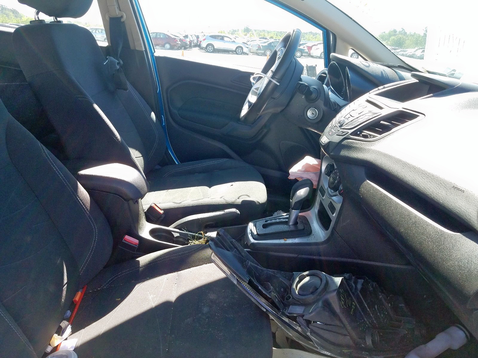 Photo 5 from auction – 2015 FORD FIESTA SE with VIN 3FADP4EJ9FM202546