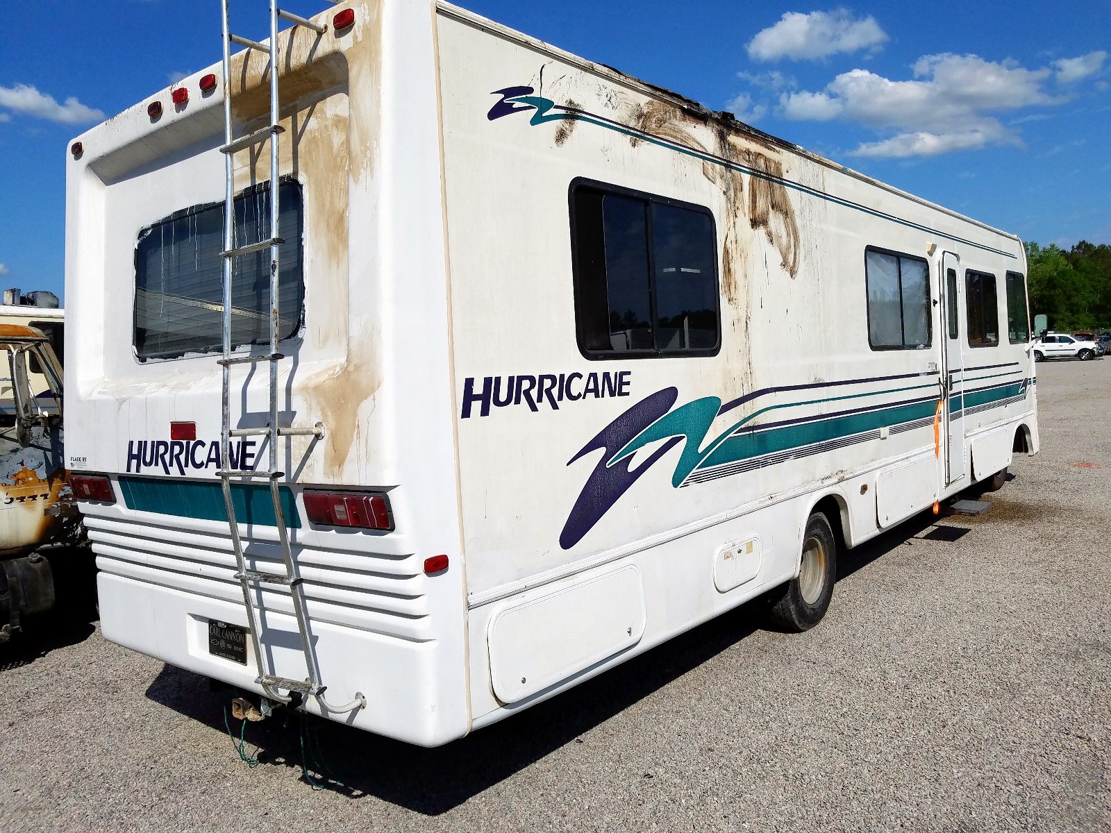 Photo 4 from auction – 1997 FORD F530 SUPER with VIN 3FCMF53G9VJA01031