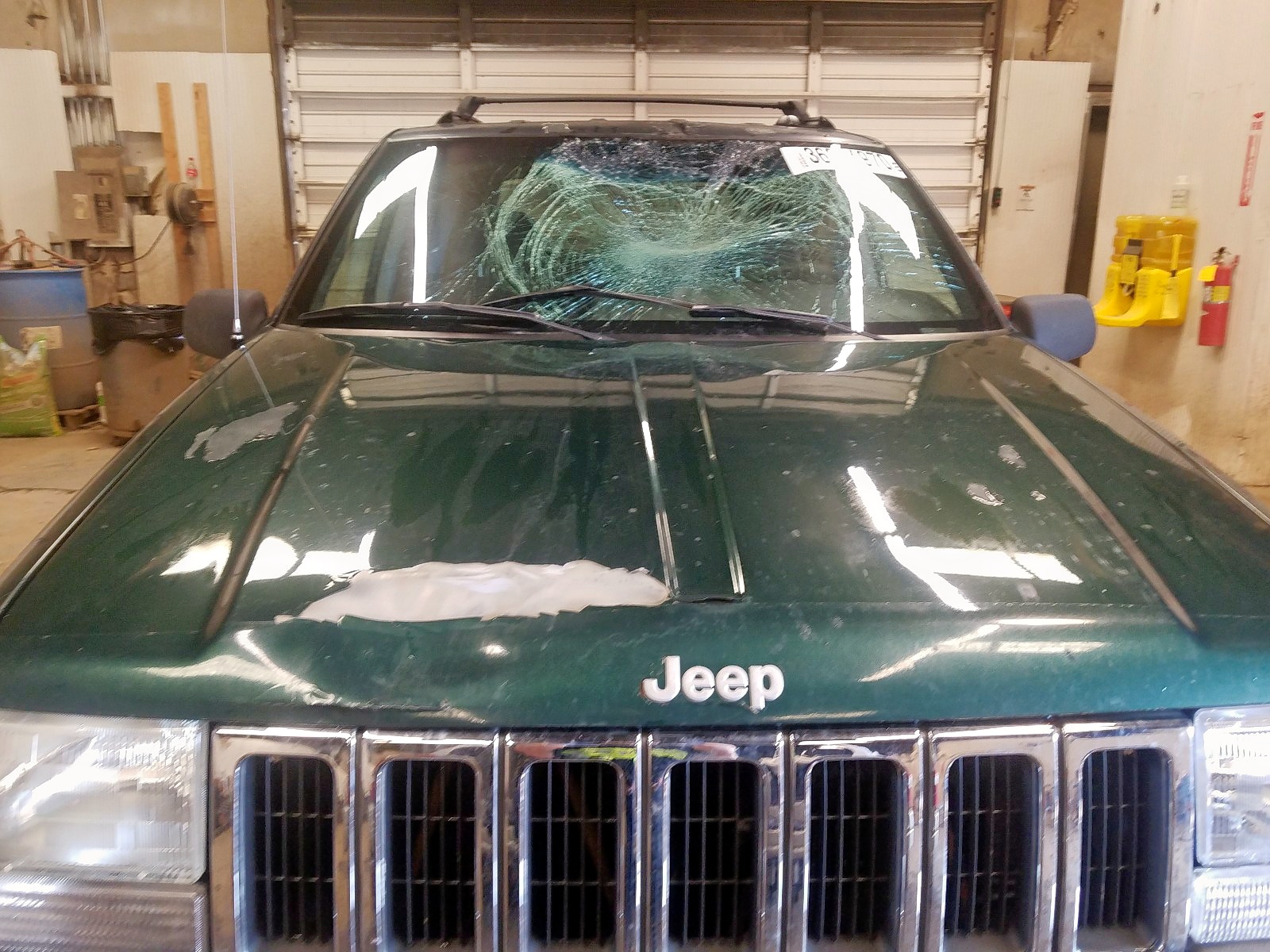 Photo 9 from auction – 1996 JEEP GRAND CHER with VIN 1J4GZ58SXTC281633