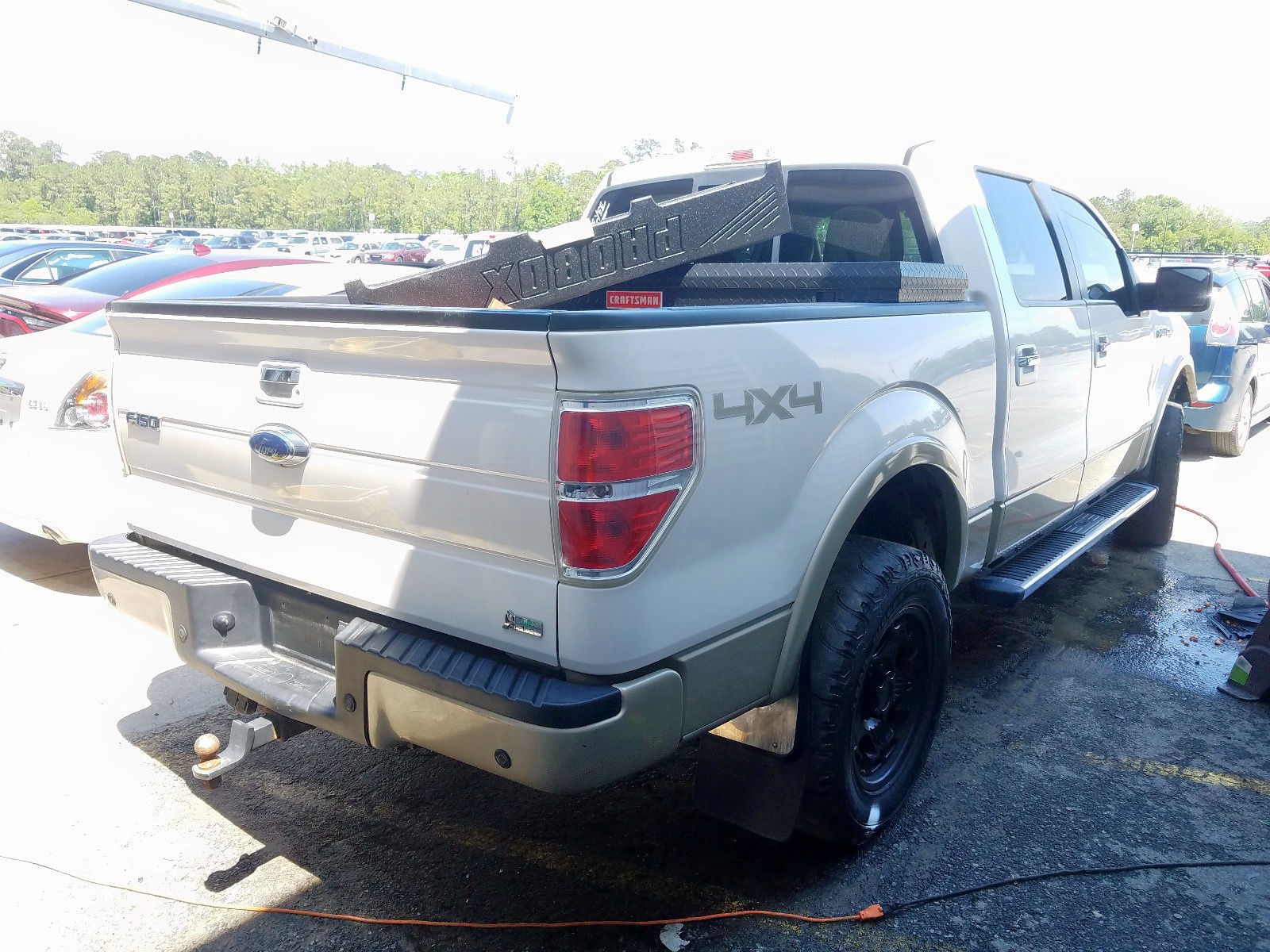 Photo 4 from auction – 2010 FORD F150 SUPER with VIN 1FTFW1EV0AKC54820