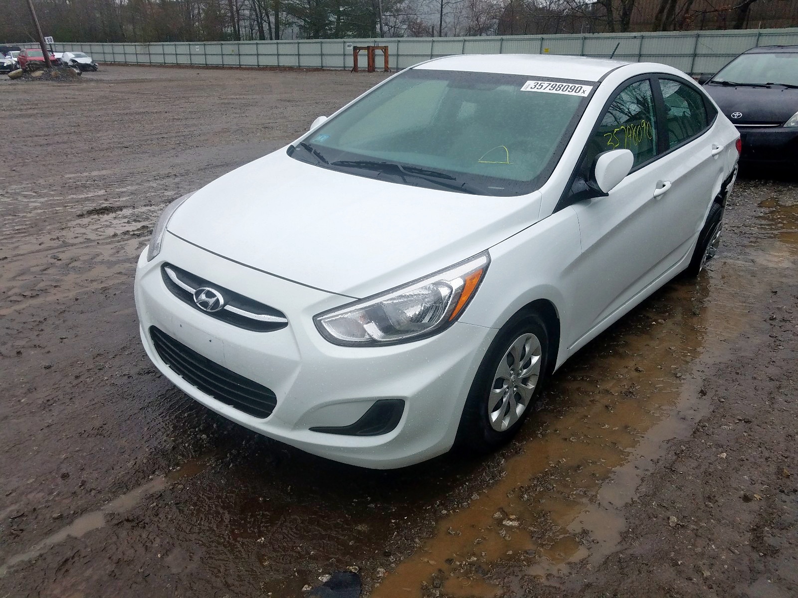 Photo 2 from auction – 2017 HYUNDAI ACCENT SE with VIN KMHCT4AE4HU314546