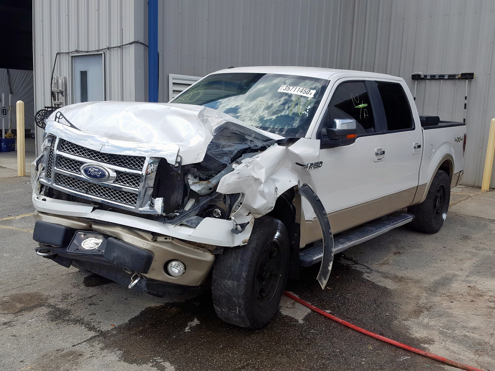 Photo 2 from auction – 2010 FORD F150 SUPER with VIN 1FTFW1EV0AKC54820