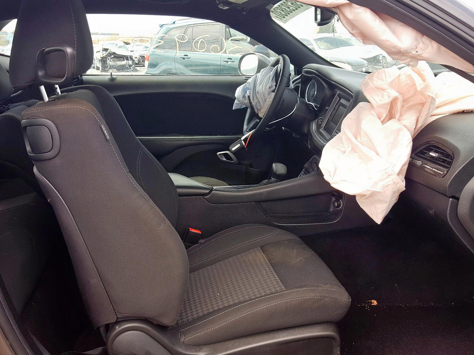 Photo 15 from auction – 2016 DODGE CHALLENGER with VIN 2C3CDZAG6GH284987