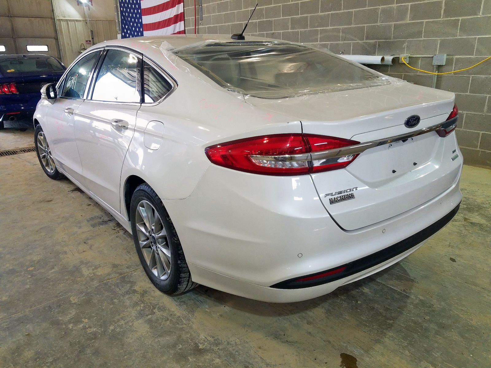 Photo 3 from auction – 2017 FORD FUSION SE with VIN 3FA6P0HD9HR137100