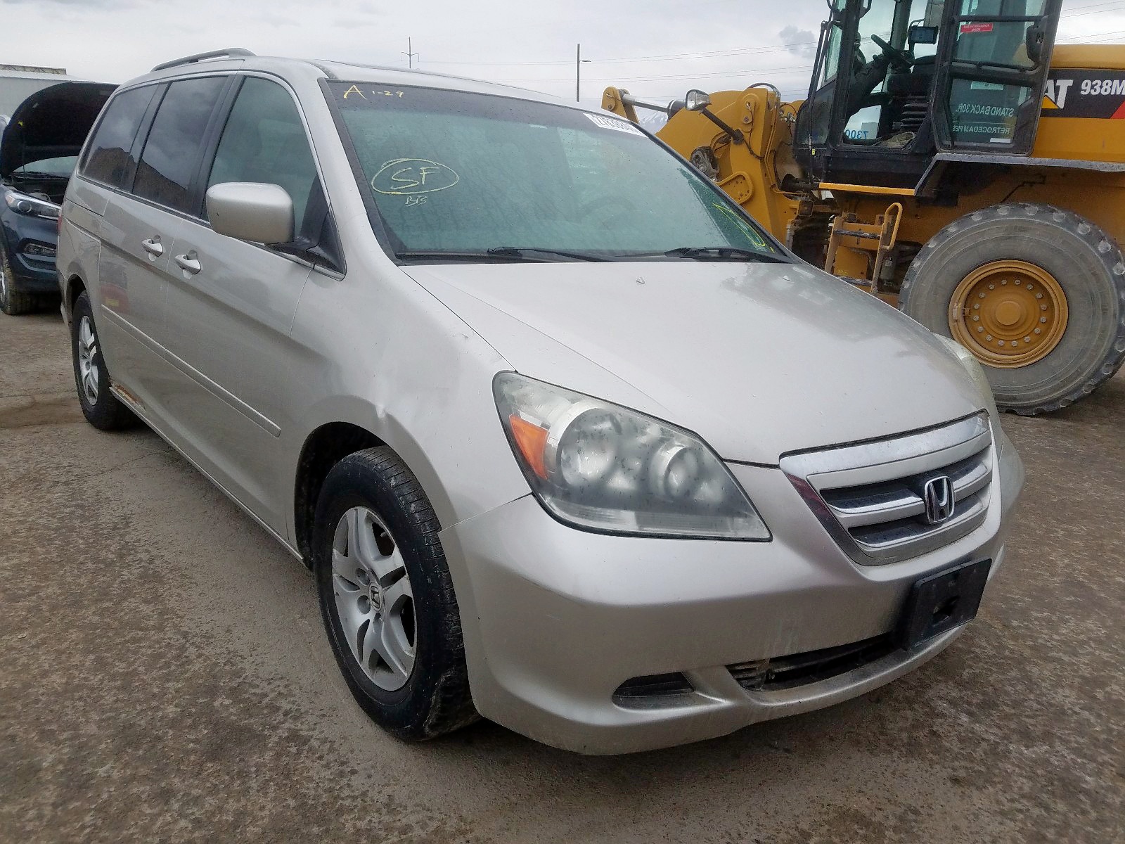 HONDA ODYSSEY EX 2005 with VIN 5FNRL38695B415416 - Photo from auction