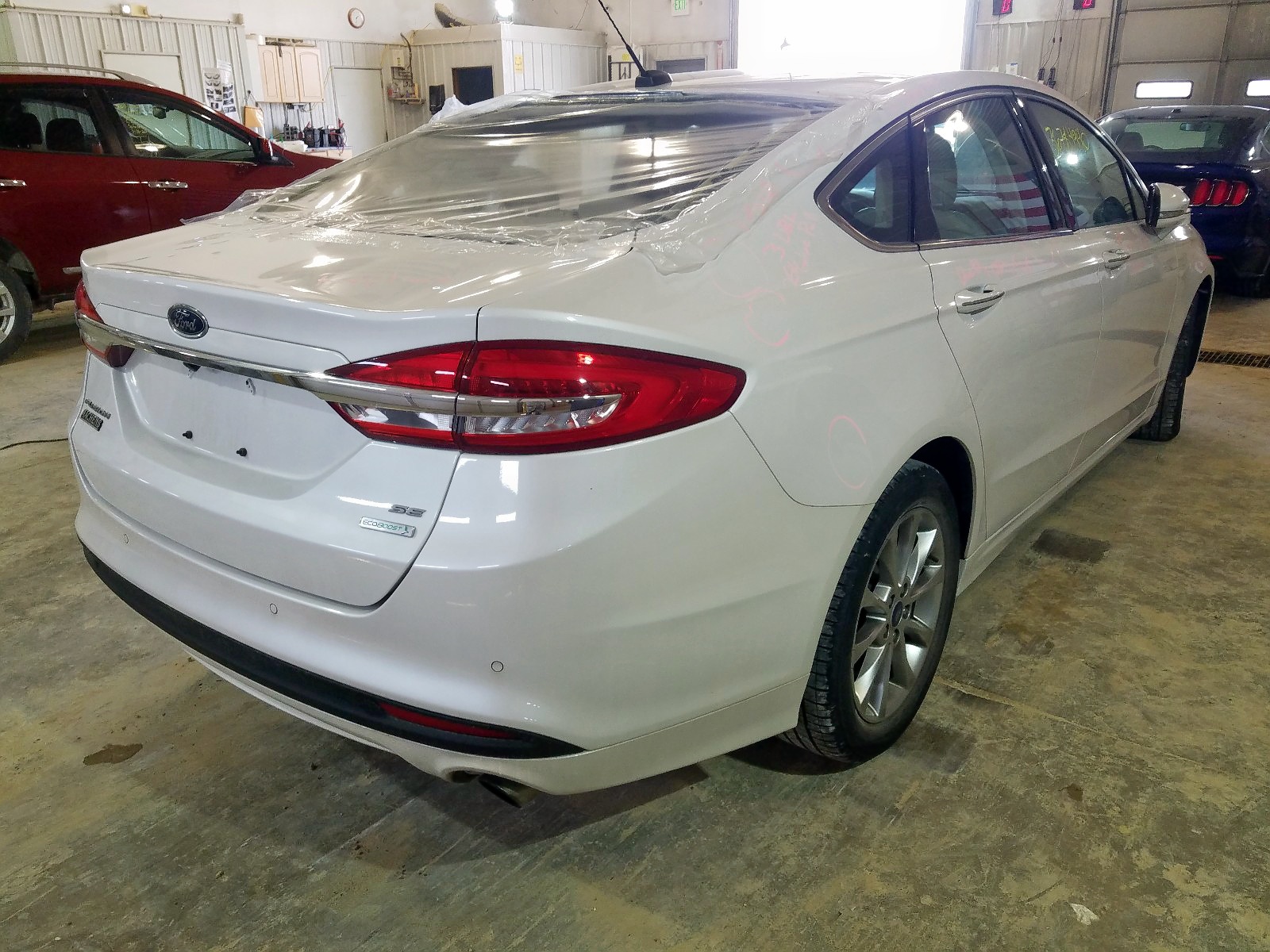 Photo 4 from auction – 2017 FORD FUSION SE with VIN 3FA6P0HD9HR137100