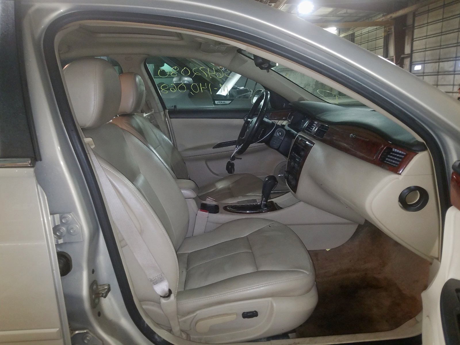 Photo 5 from auction – 2009 CHEVROLET IMPALA 1LT with VIN 2G1WT57K991255133