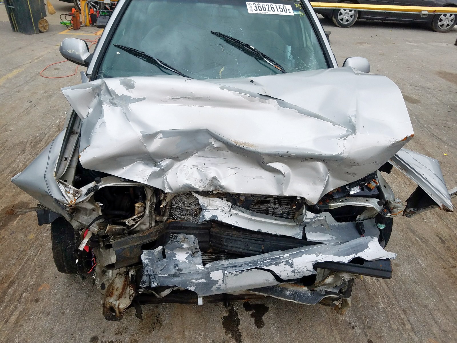 Photo 17 from auction – 2002 HYUNDAI ELANTRA GL with VIN KMHDN45D42U446147