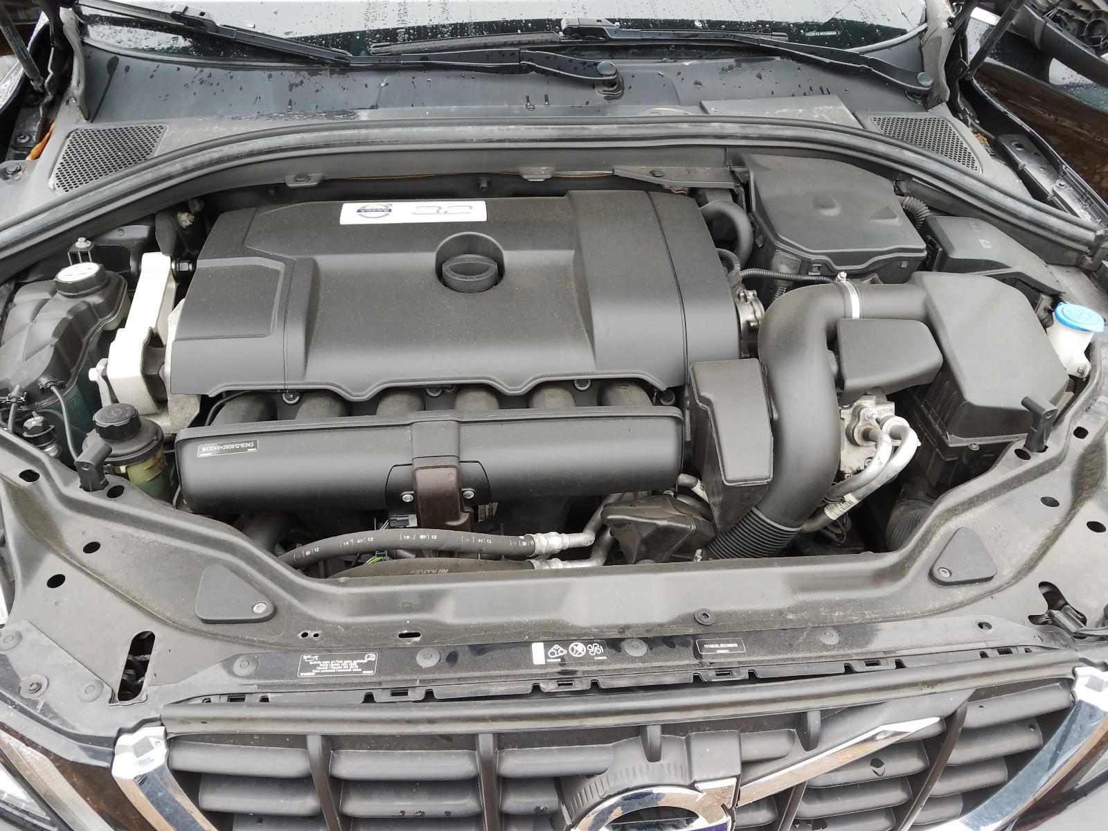 Photo 7 from auction – 2013 VOLVO XC60 3.2 with VIN YV4952DL8D2398848