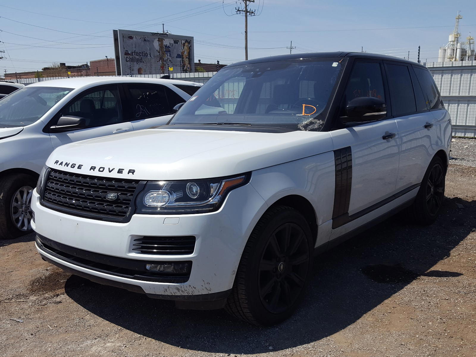 Photo 2 from auction – 2017 LAND ROVER RANGE ROVE with VIN SALGS2FE7HA328487