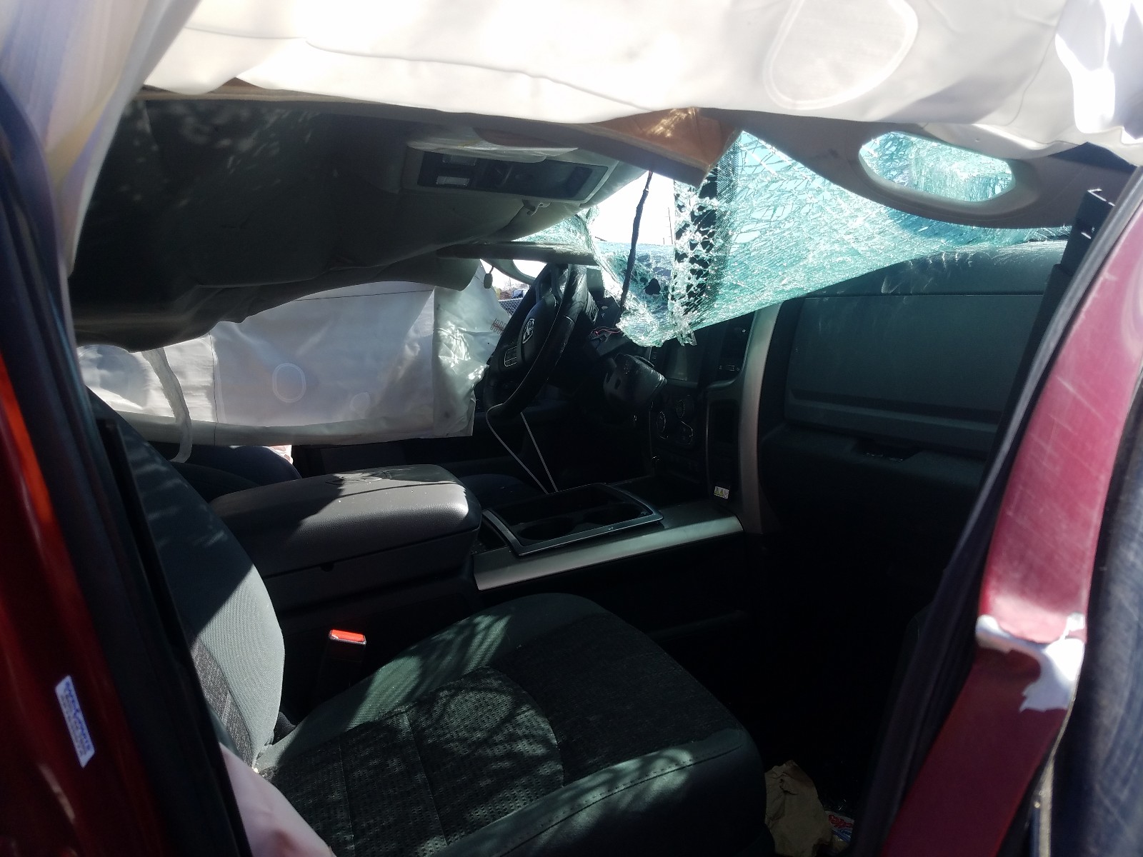 Zdjęcie 5 z aukcji – 2015 RAM 1500 SLT z VIN 1C6RR6LM6FS629653