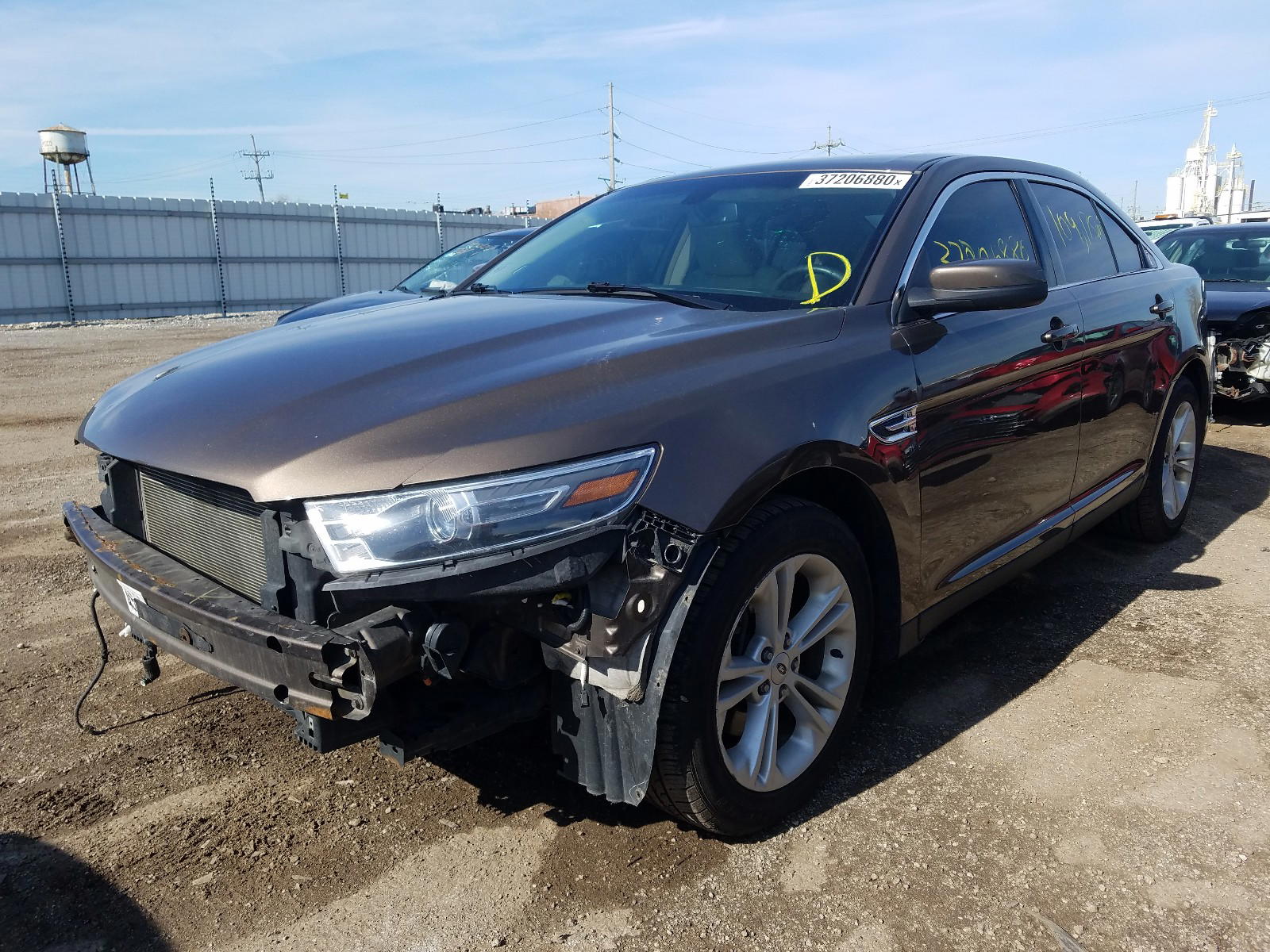 Photo 2 from auction – 2015 FORD TAURUS SEL with VIN 1FAHP2E89FG163969