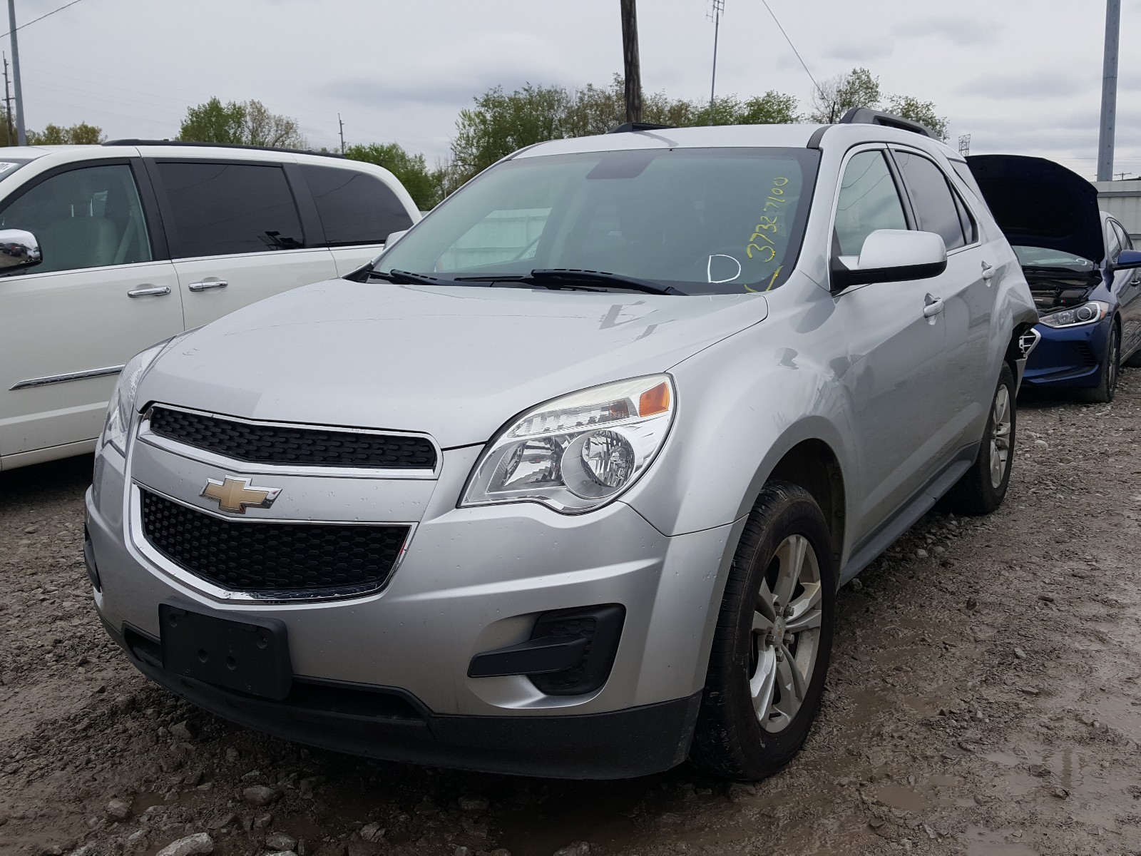 Photo 2 from auction – 2015 CHEVROLET EQUINOX LT with VIN 2GNFLFEK9F6111667