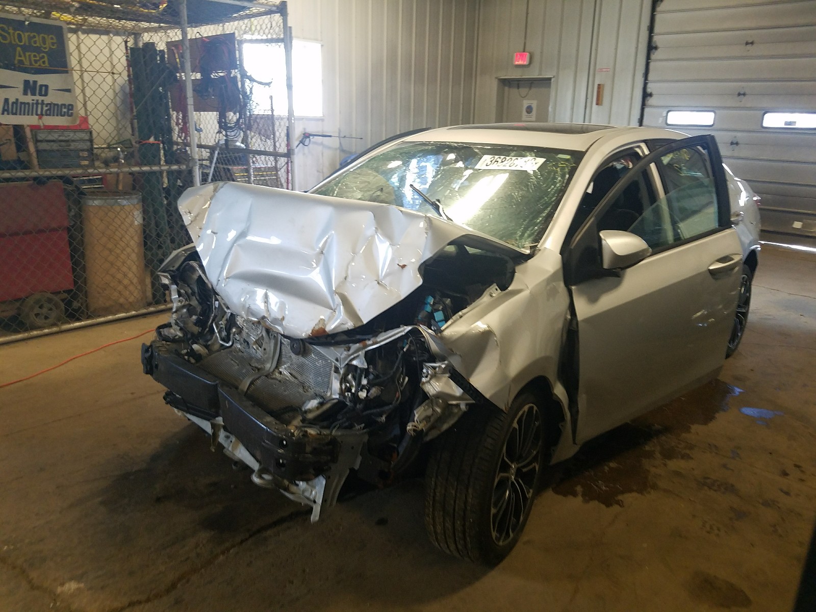 Photo 2 from auction – 2014 TOYOTA COROLLA L with VIN 2T1BURHE8EC139159