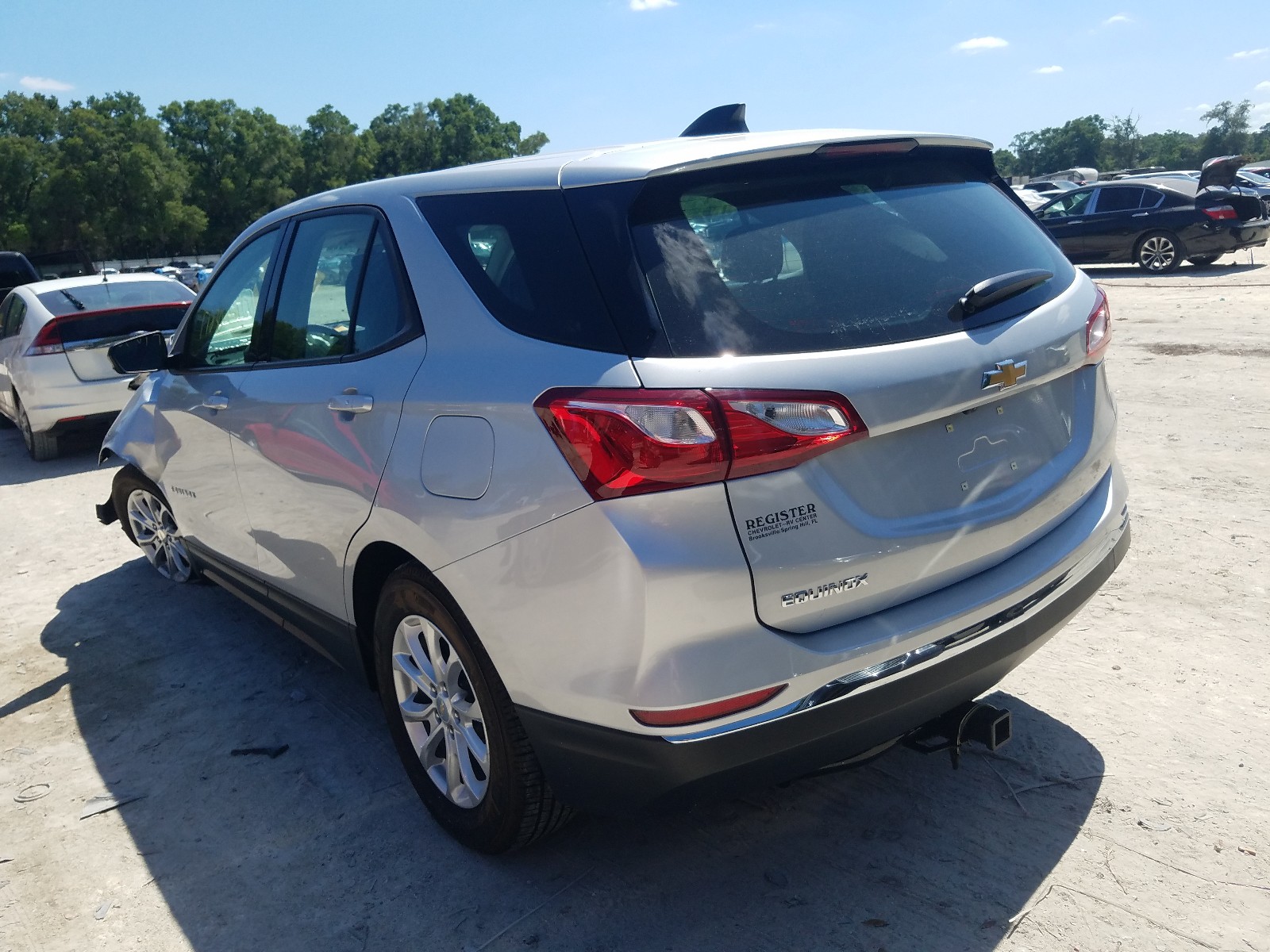 Photo 3 from auction – 2018 CHEVROLET EQUINOX LS with VIN 2GNAXHEV3J6174972