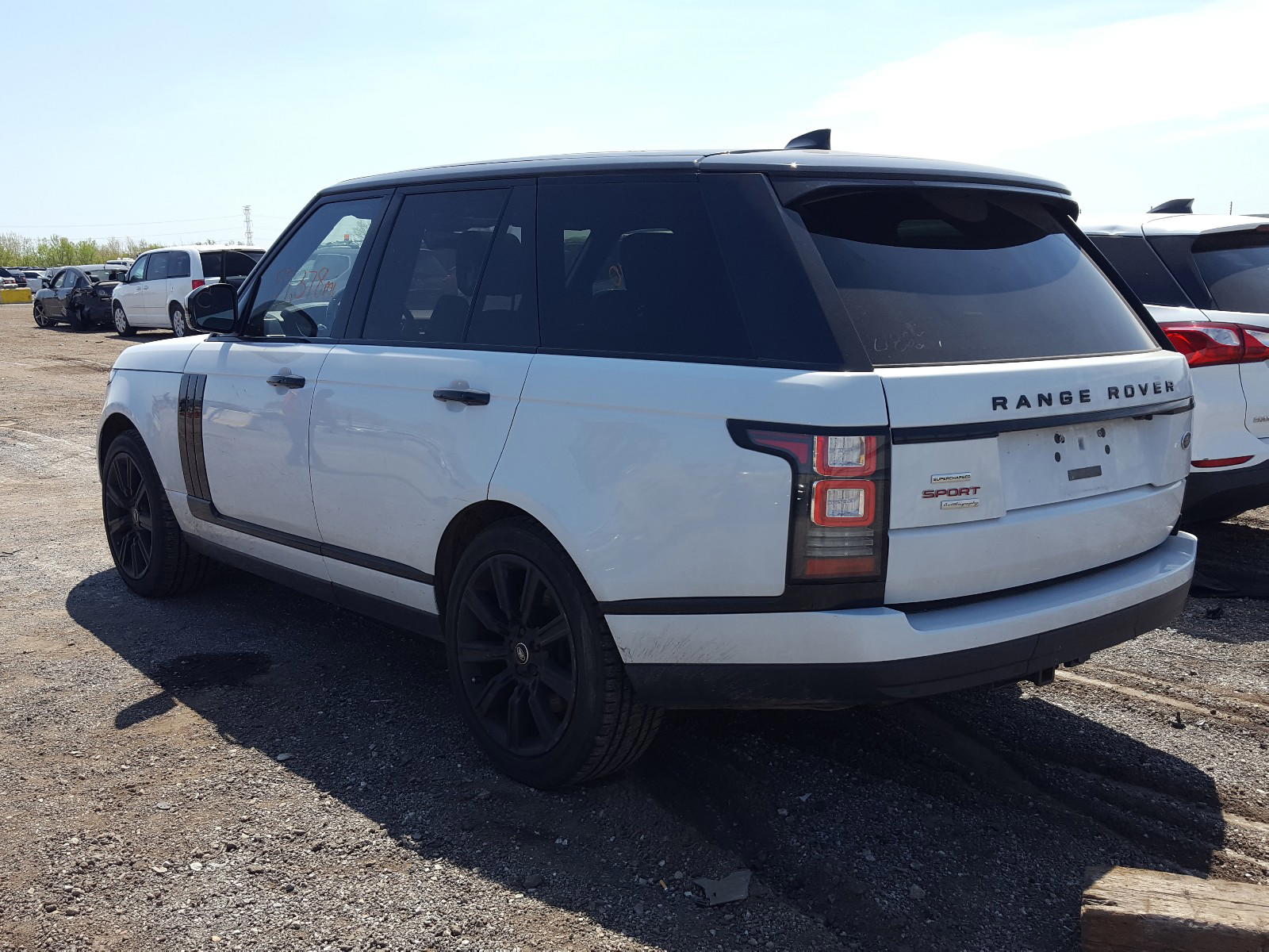 Photo 3 from auction – 2017 LAND ROVER RANGE ROVE with VIN SALGS2FE7HA328487