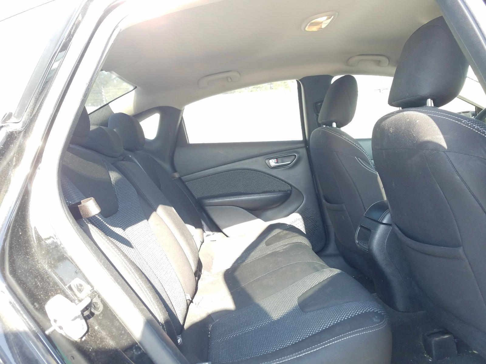 Photo 6 from auction – 2015 DODGE DART SXT with VIN 1C3CDFBB5FD275890